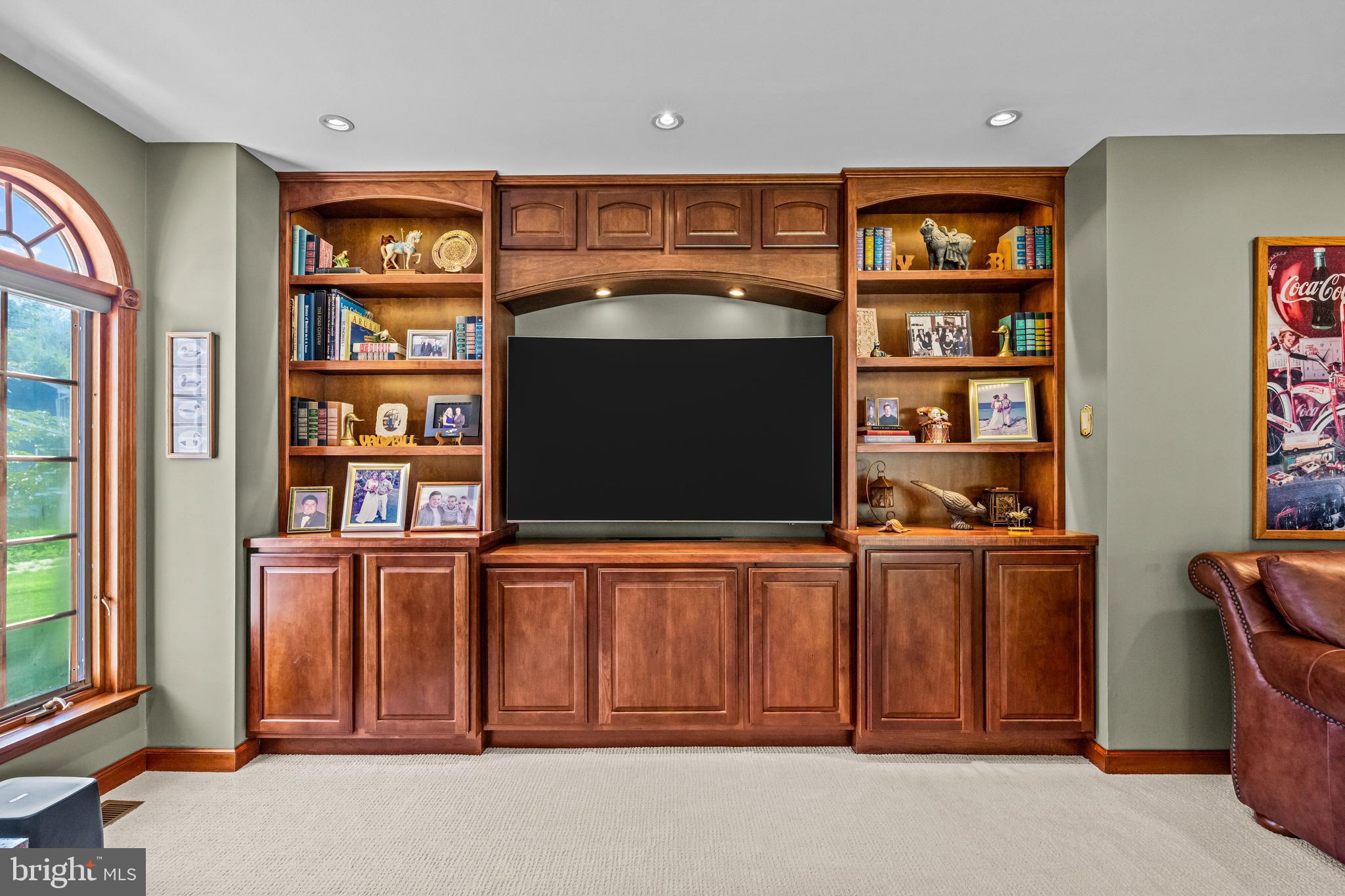 RIDINGS OF SOUTHAMPT - Residential