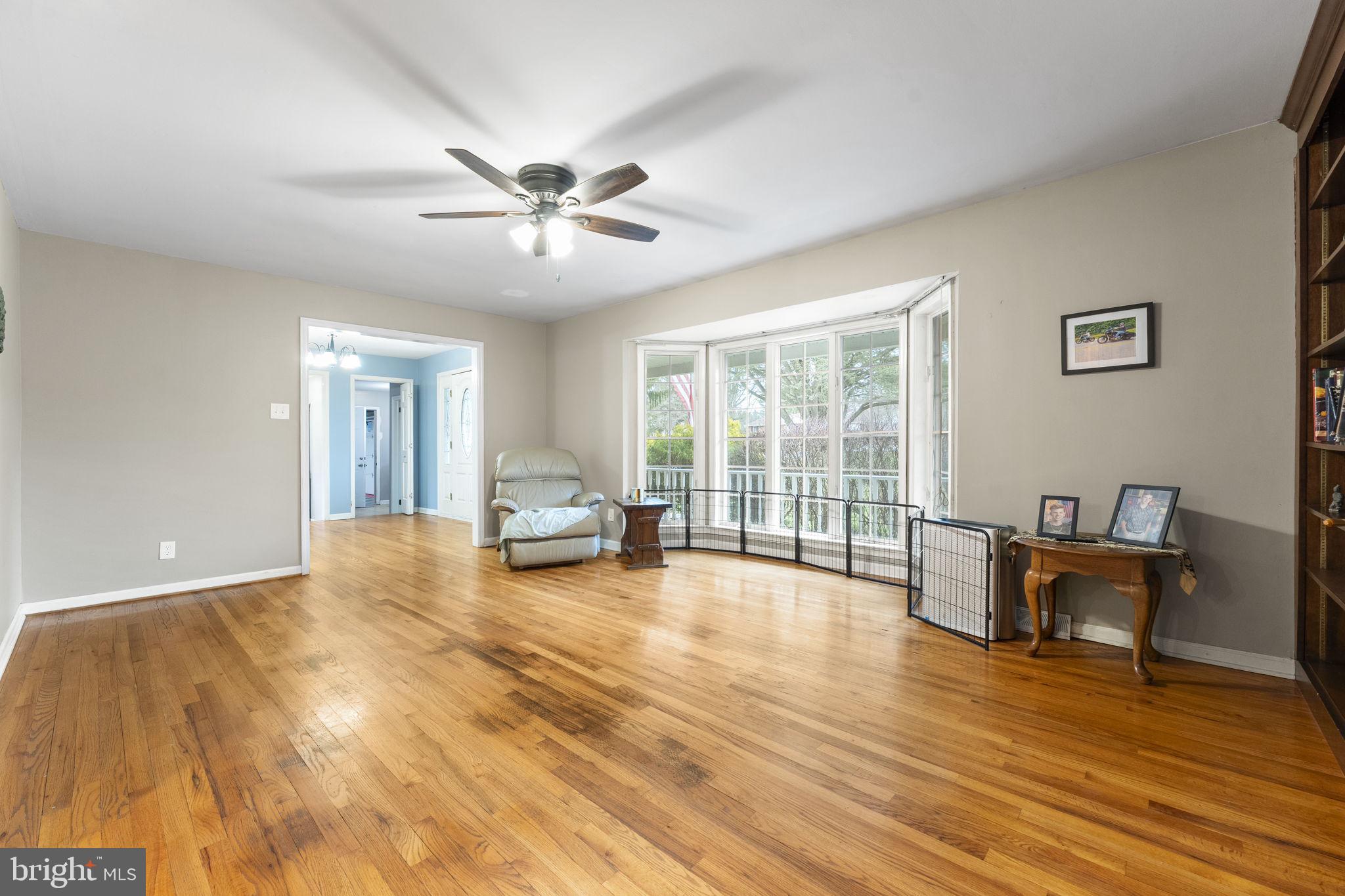 FOX BROOK - Residential