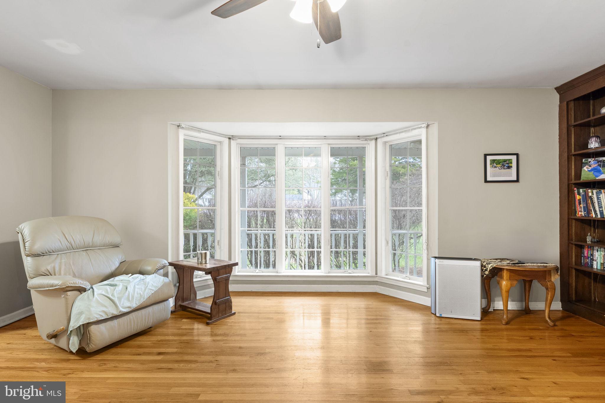 FOX BROOK - Residential