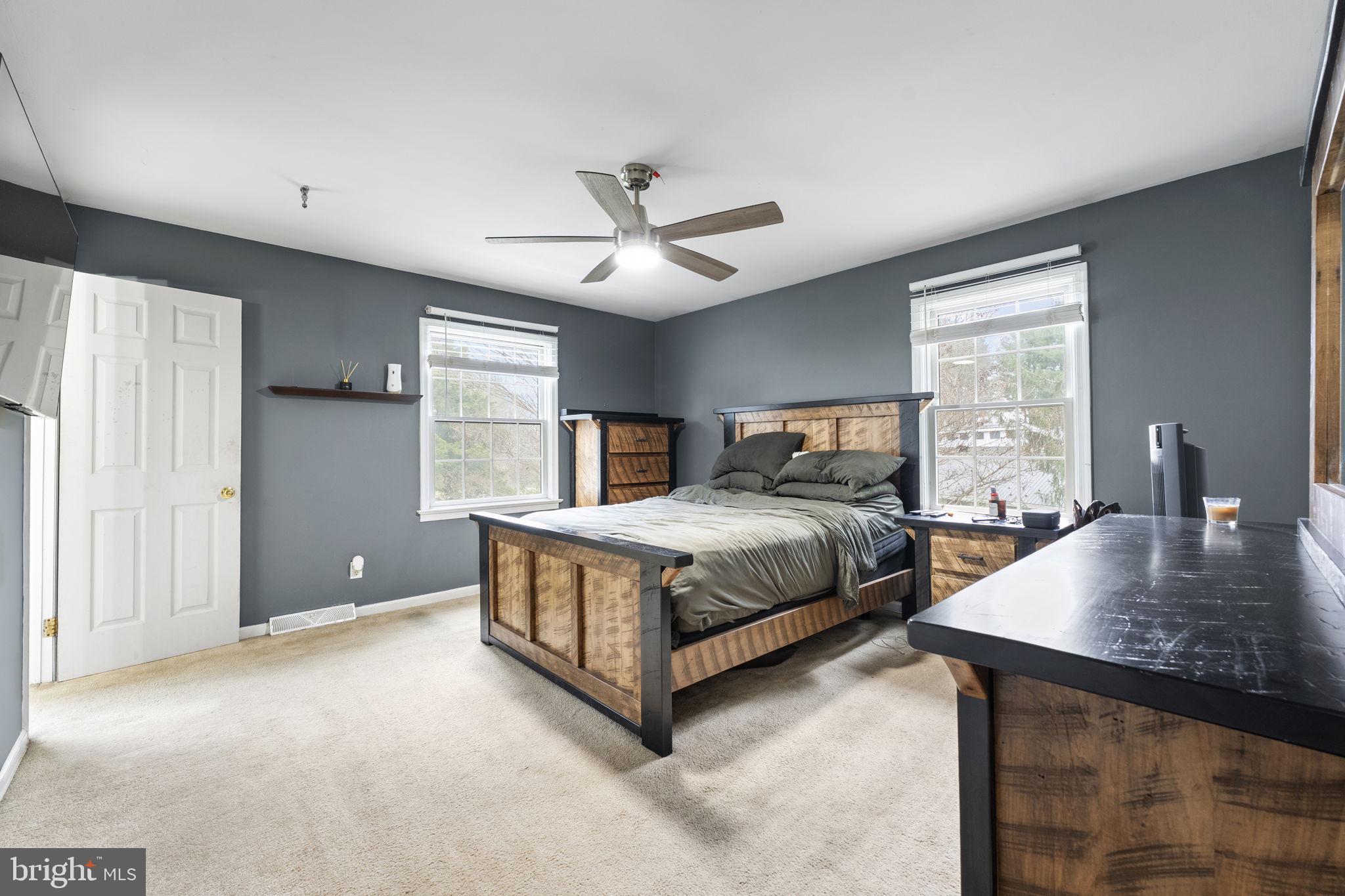 FOX BROOK - Residential