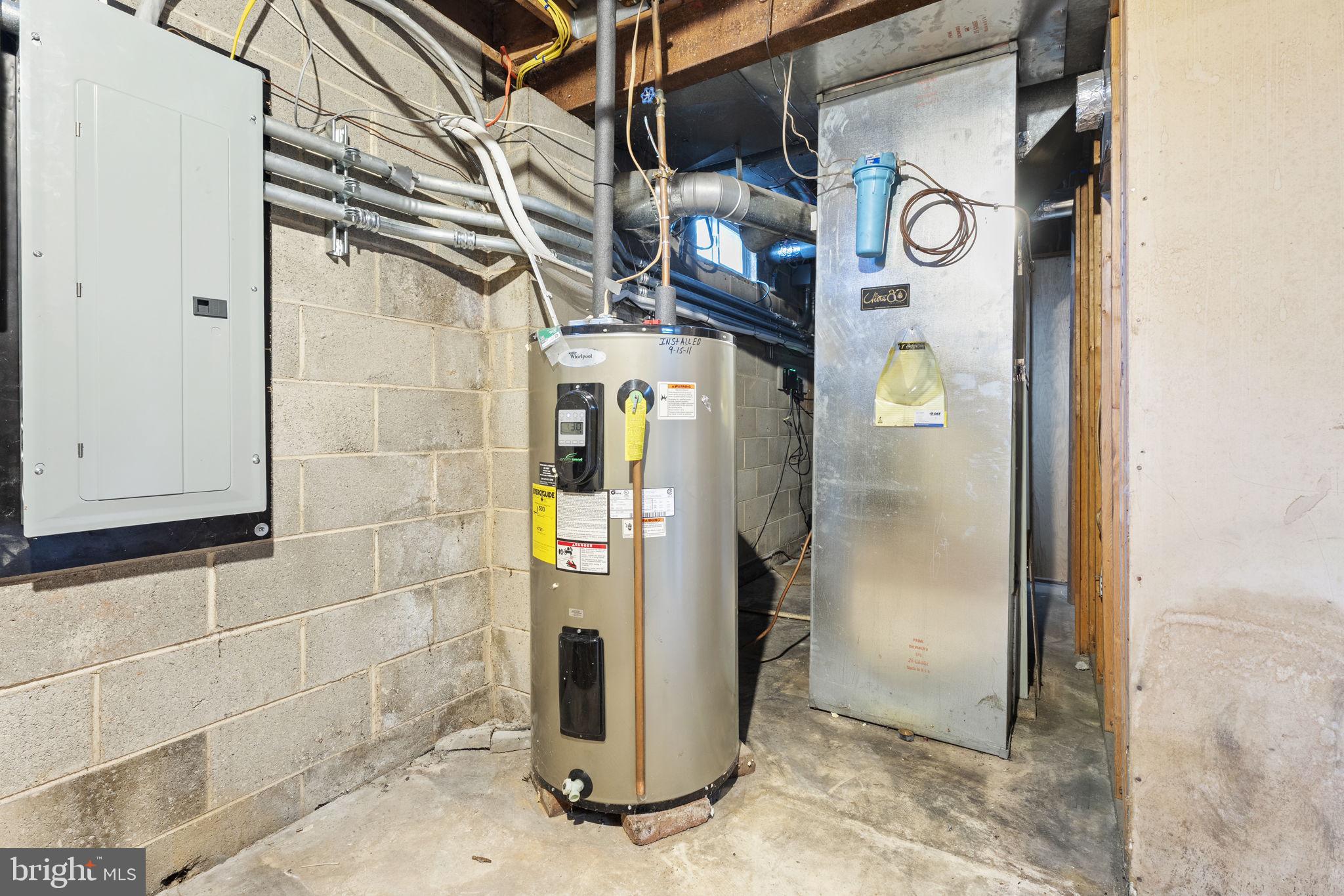 FOX BROOK - Residential