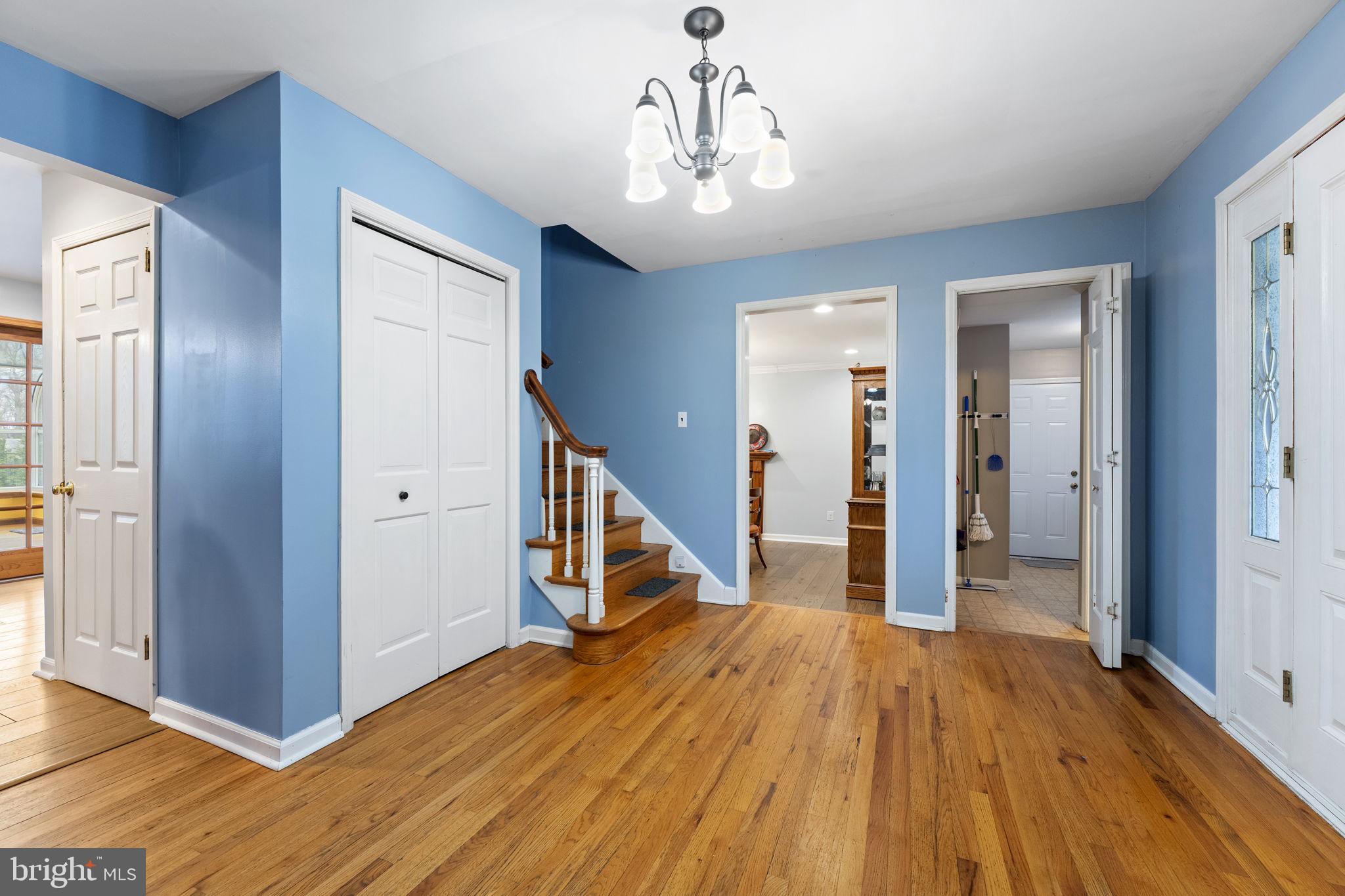 FOX BROOK - Residential