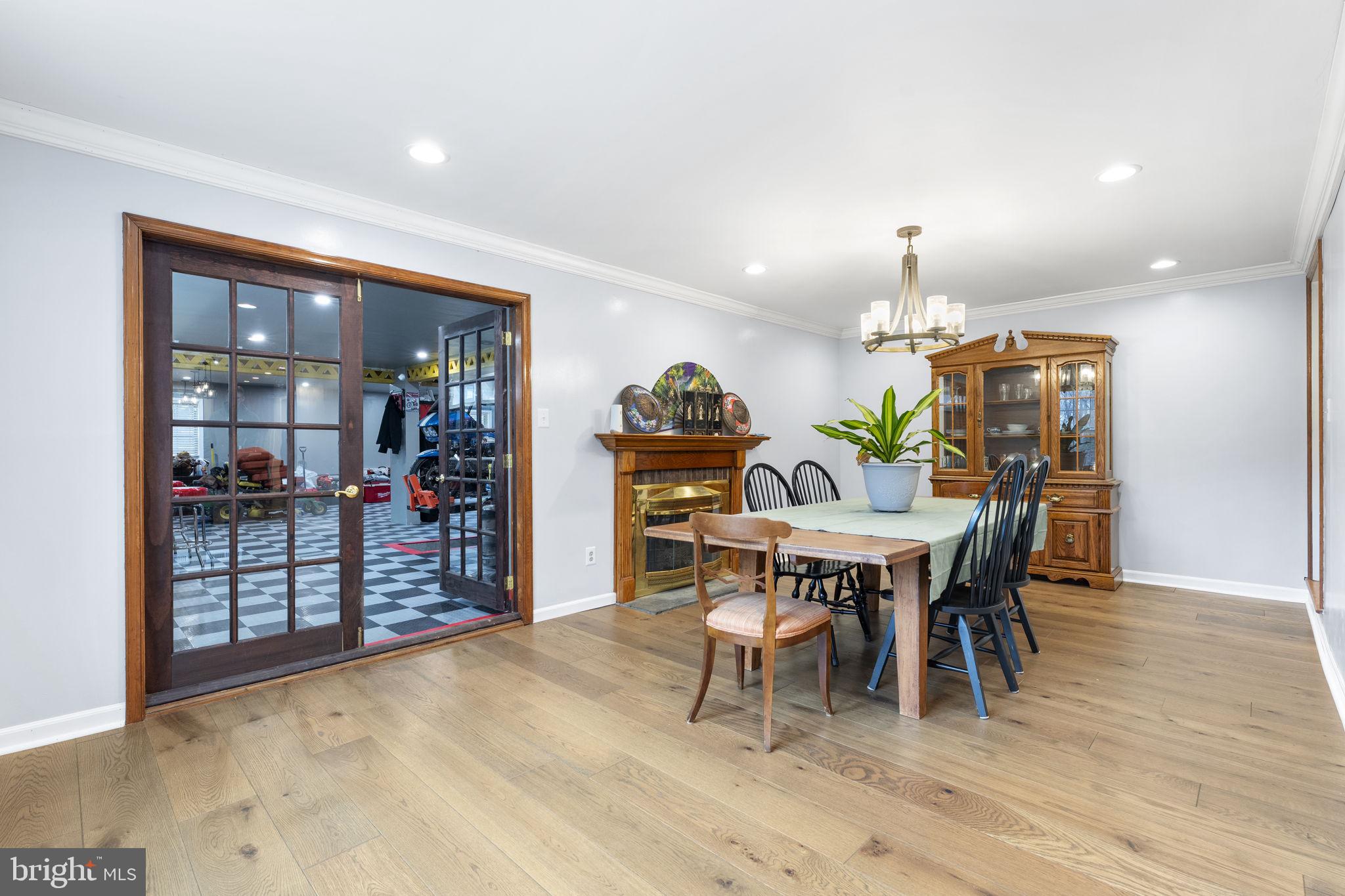 FOX BROOK - Residential