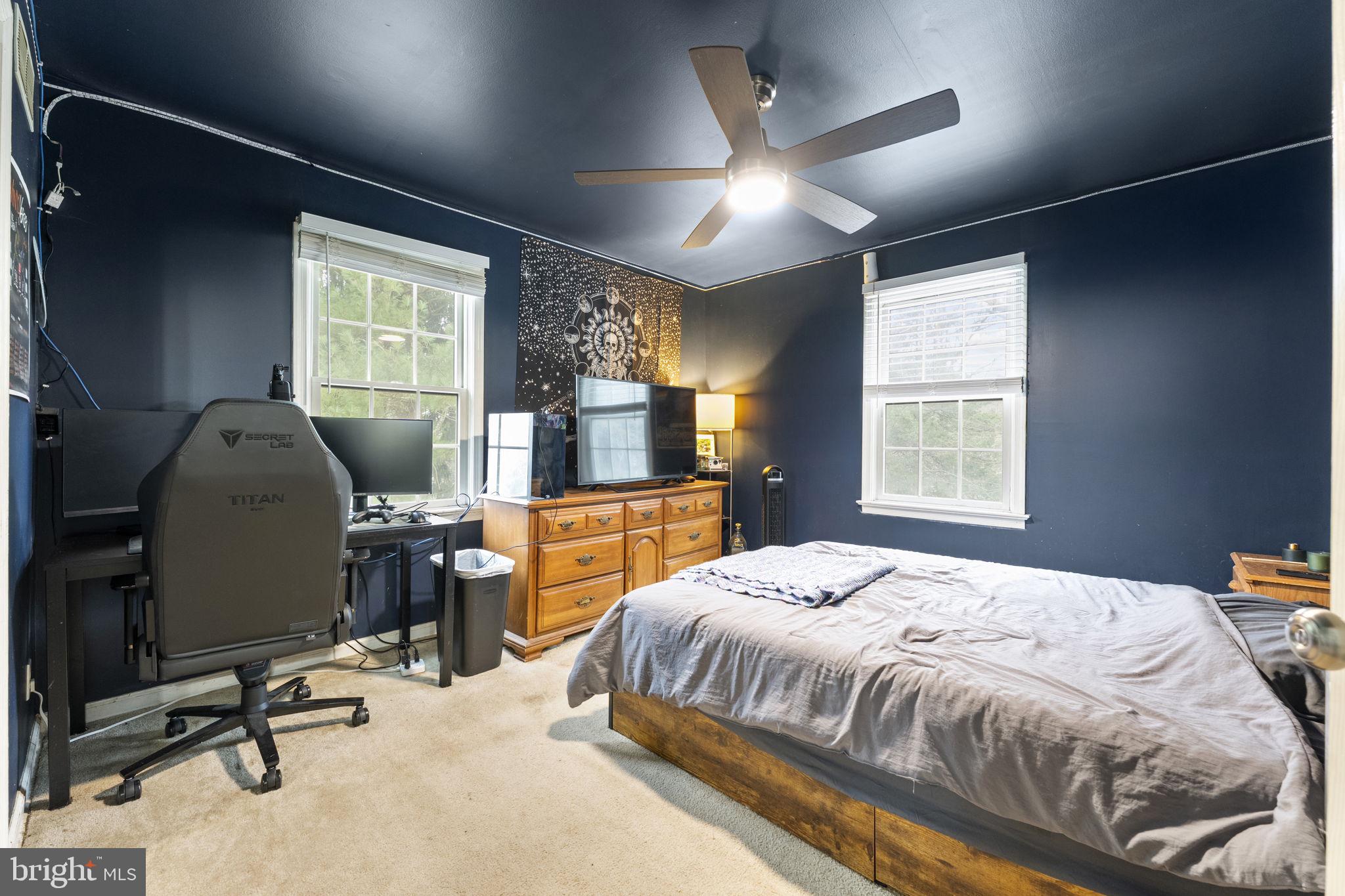 FOX BROOK - Residential