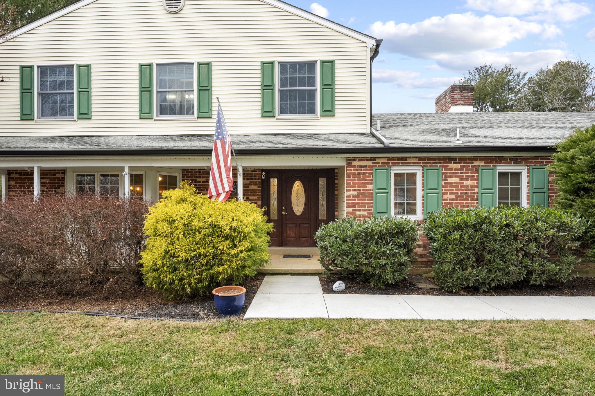 FOX BROOK - Residential