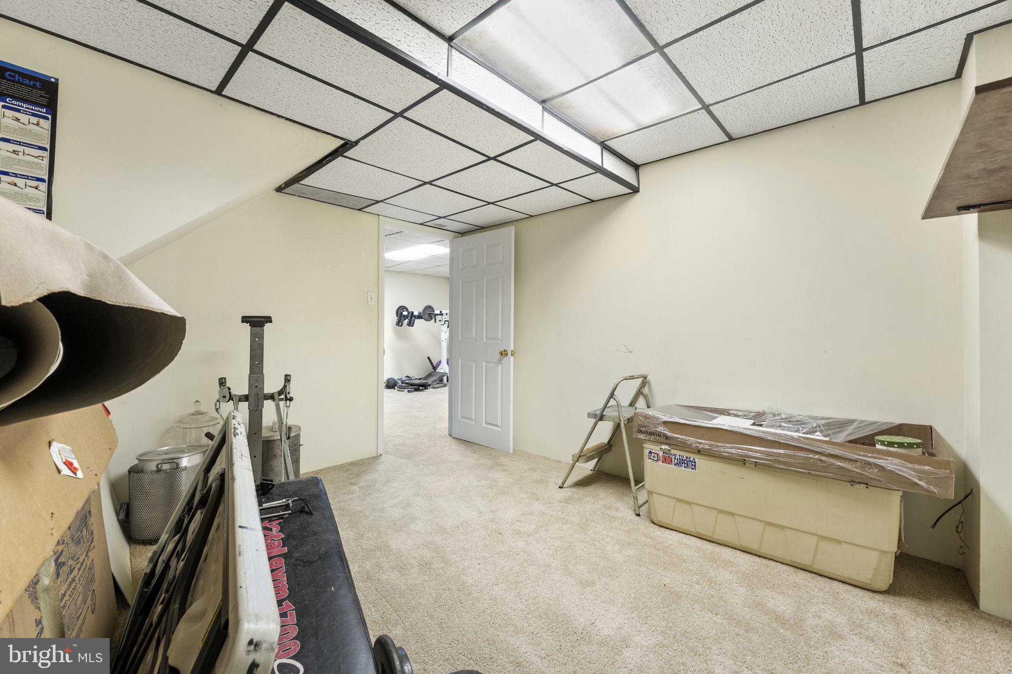 FOX BROOK - Residential