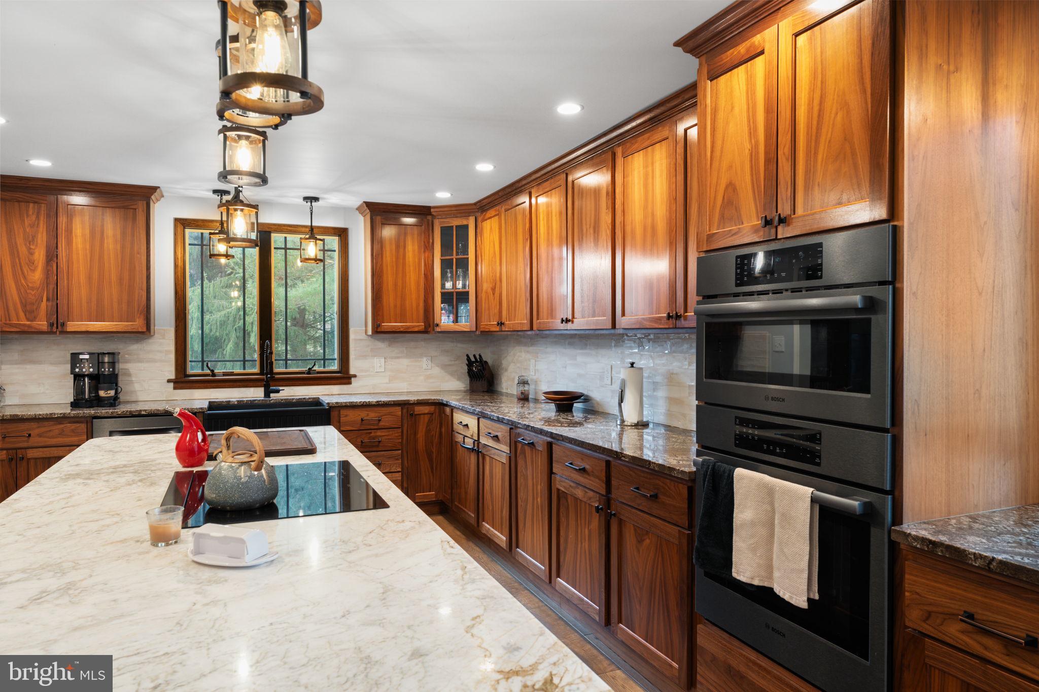 FOX BROOK - Residential