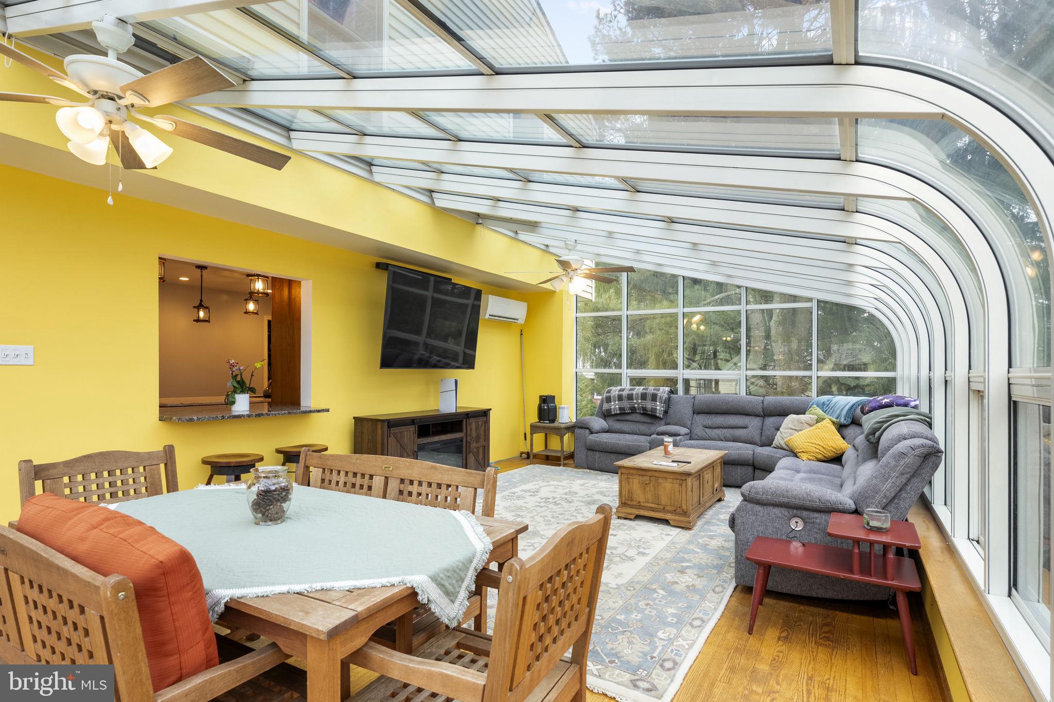 FOX BROOK - Residential