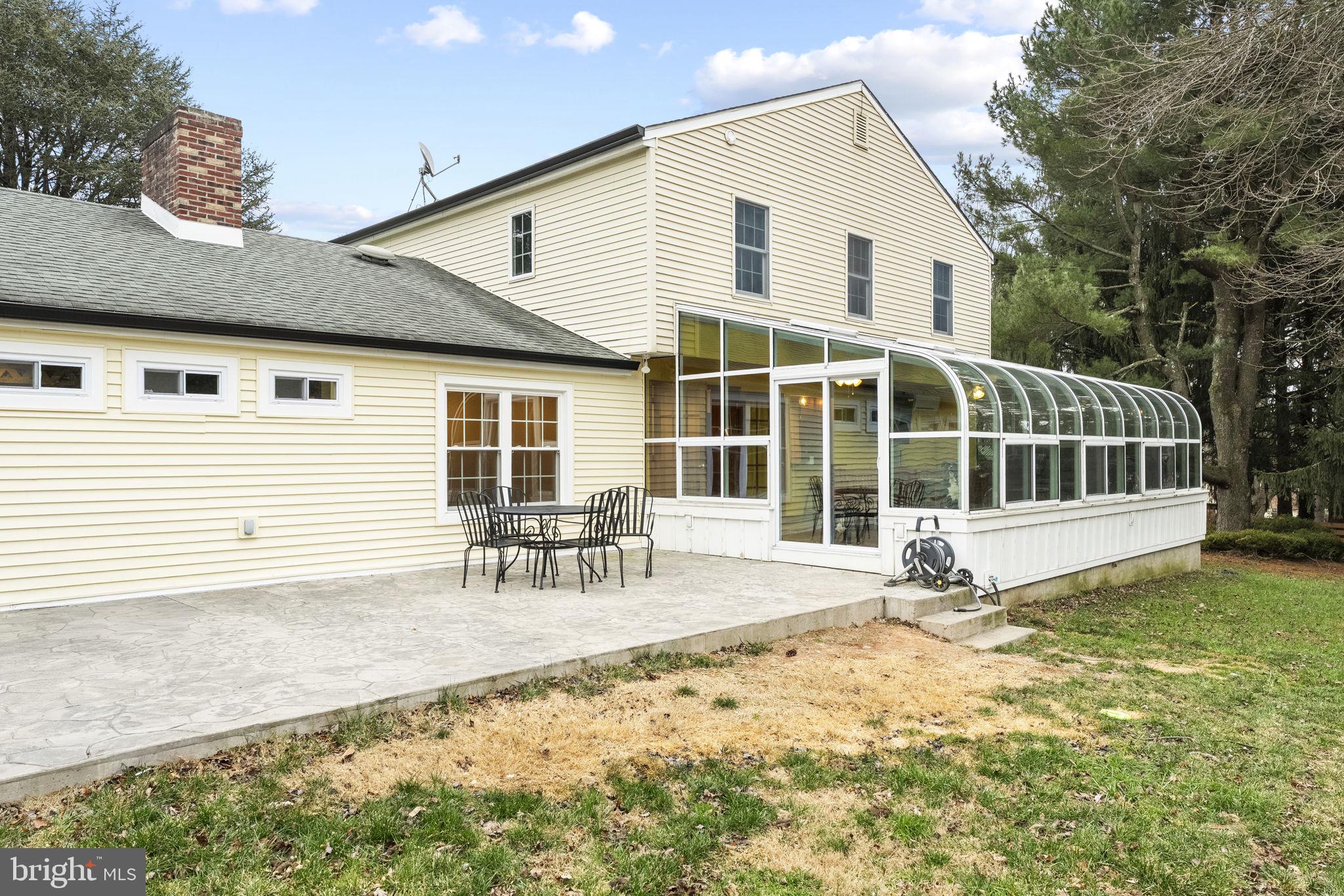 FOX BROOK - Residential