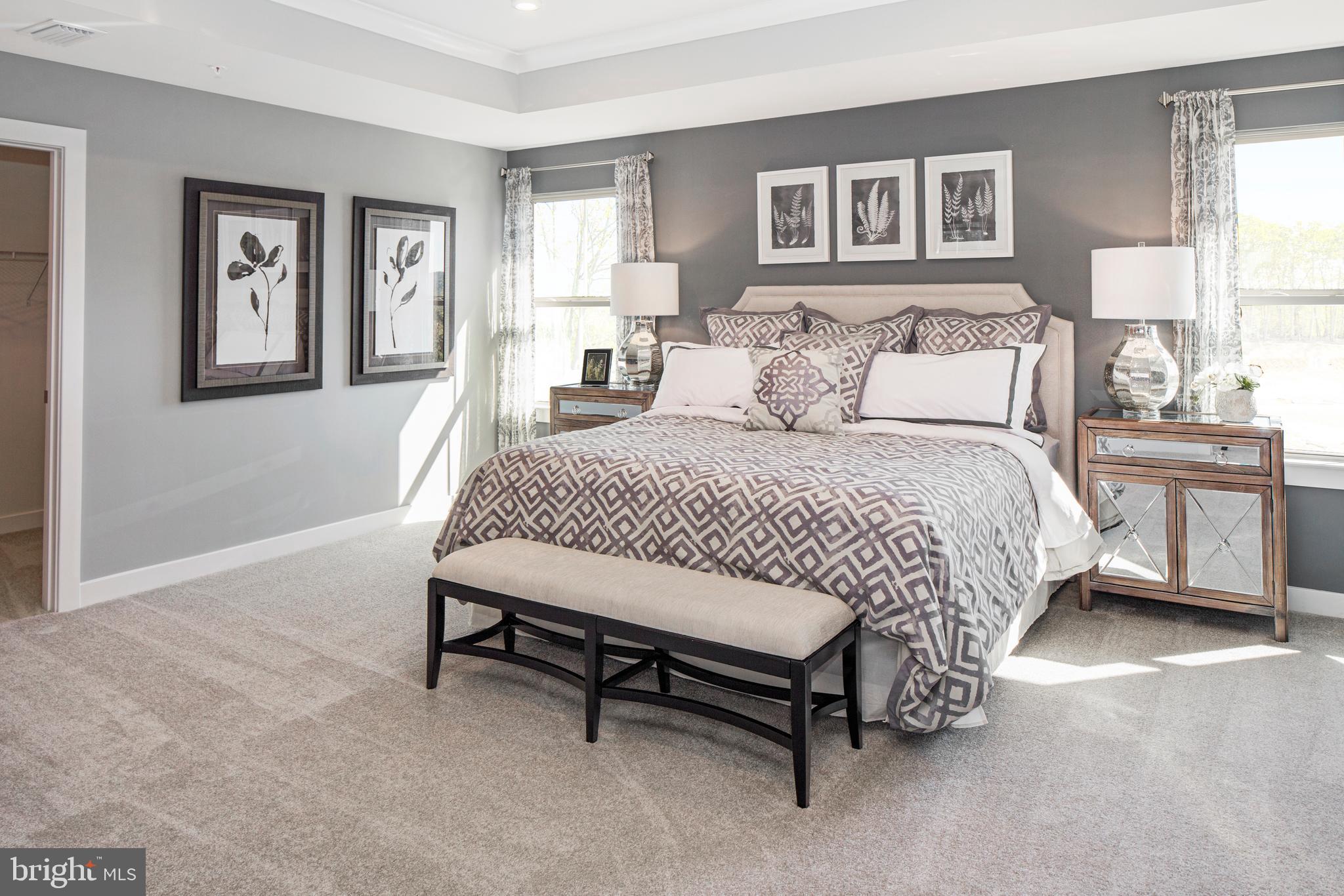 HERITAGE WOODS - Residential