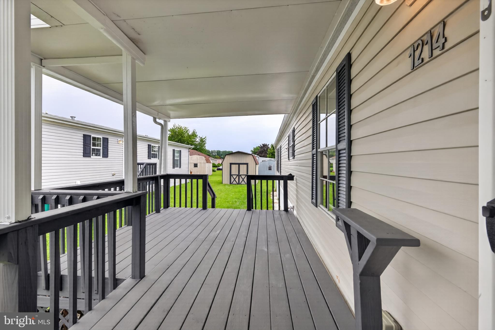 1214 DONNA MARIE WAY