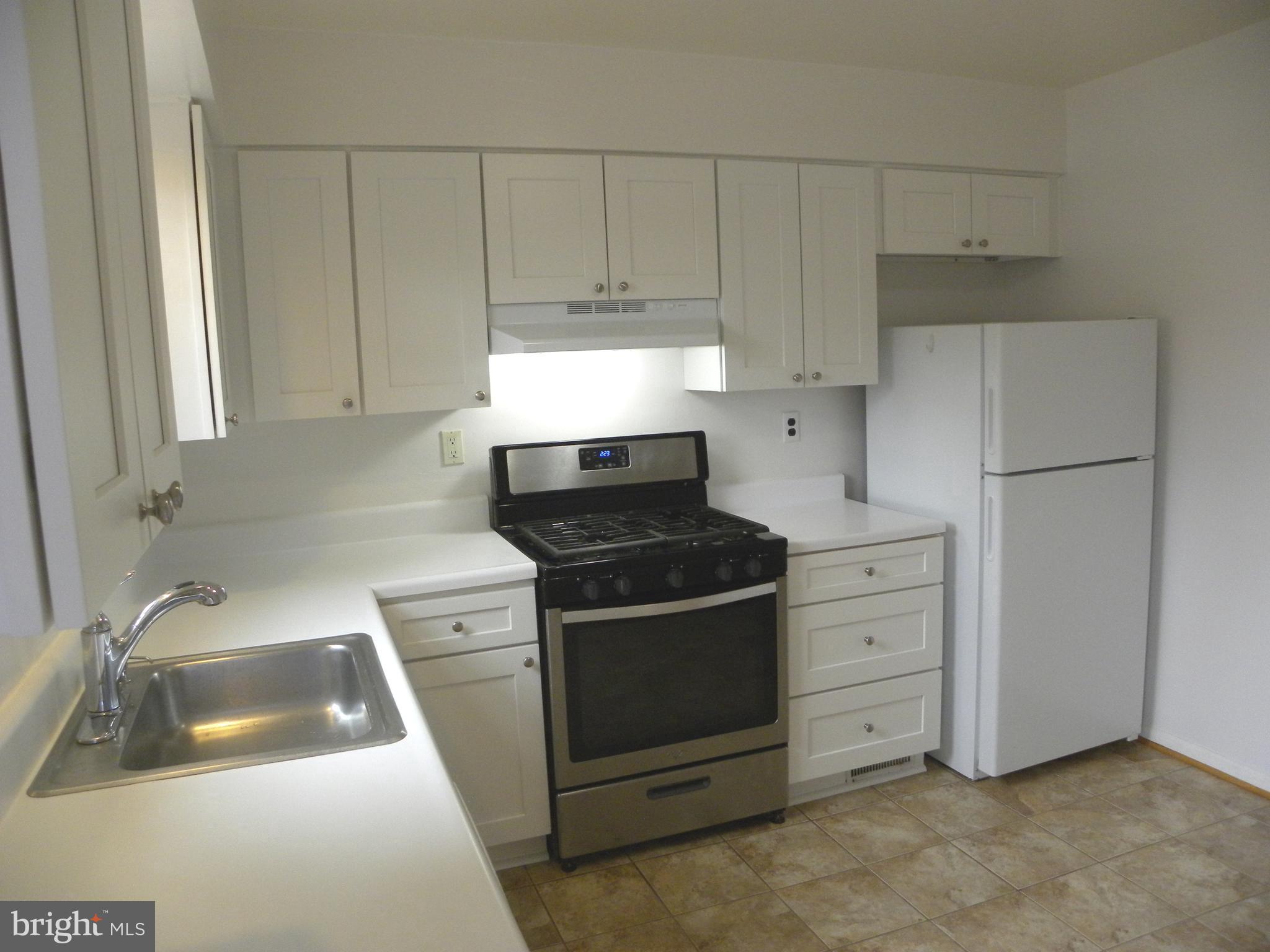 OLD TOWN - Residential Lease