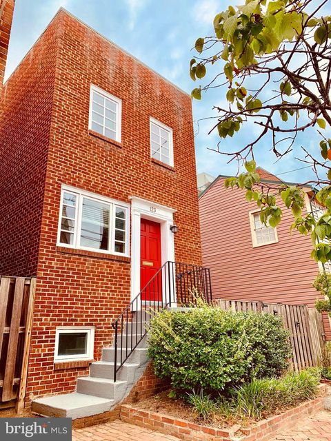 123 S WEST STREET ALEXANDRIA VA 22314