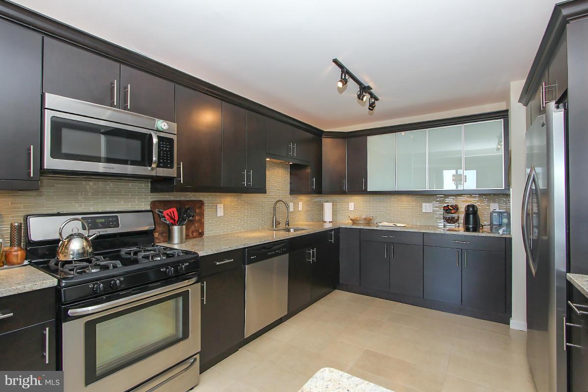 4620 NORTH PARK AVE - Residential