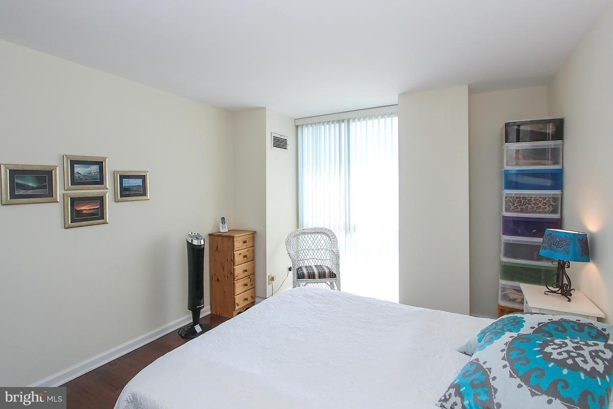 4620 NORTH PARK AVE - Residential