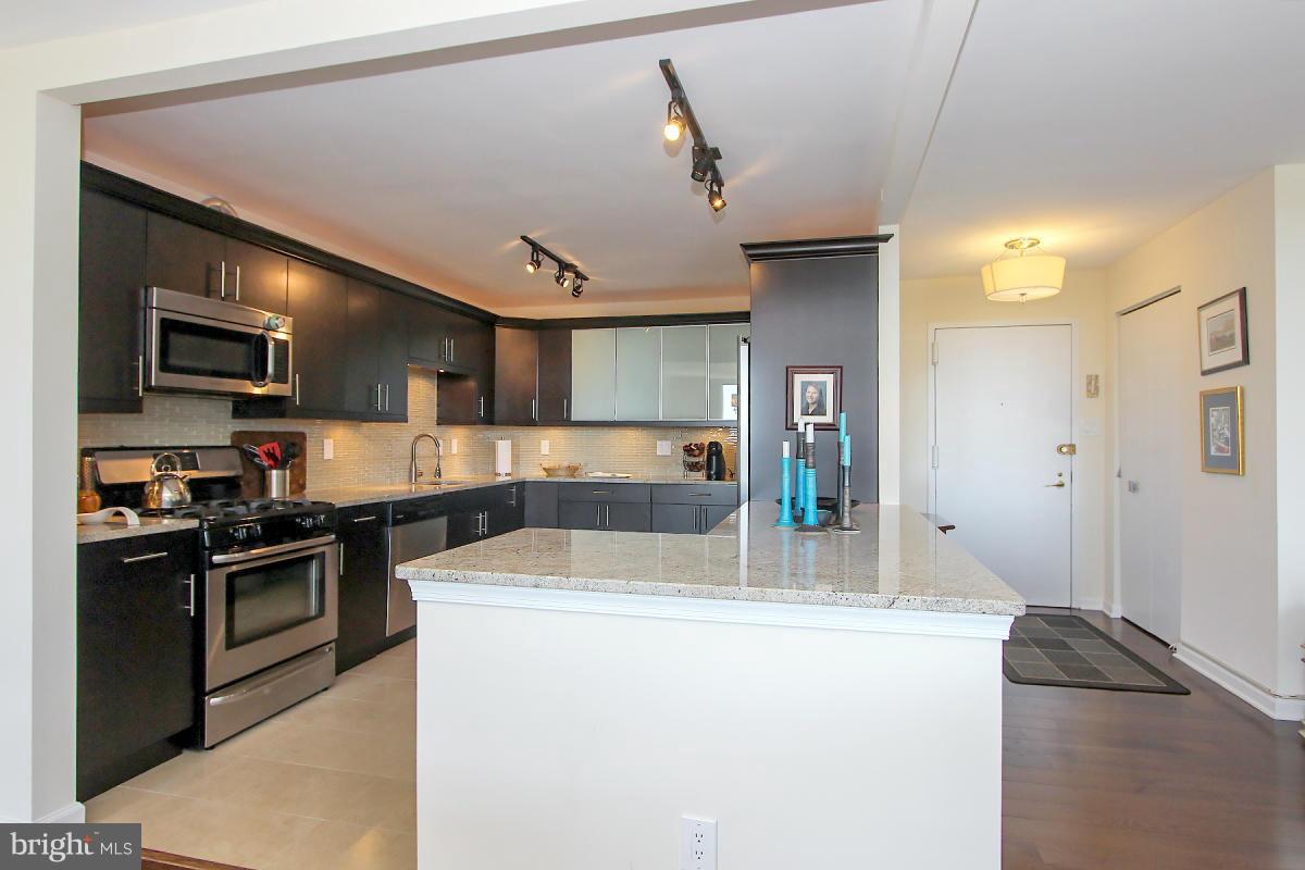 4620 NORTH PARK AVE - Residential