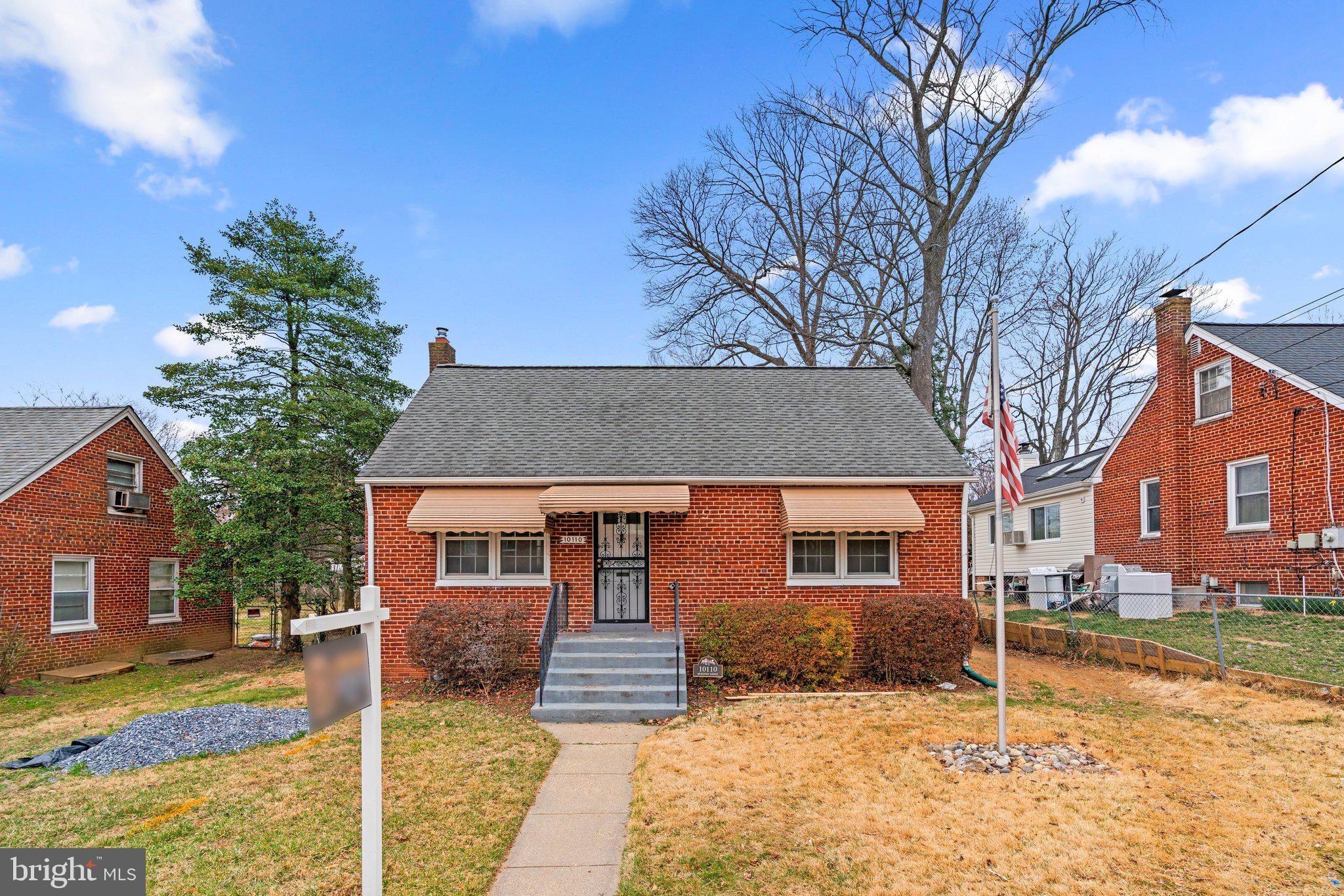 MCKENNEY HILLS - Residential Lease