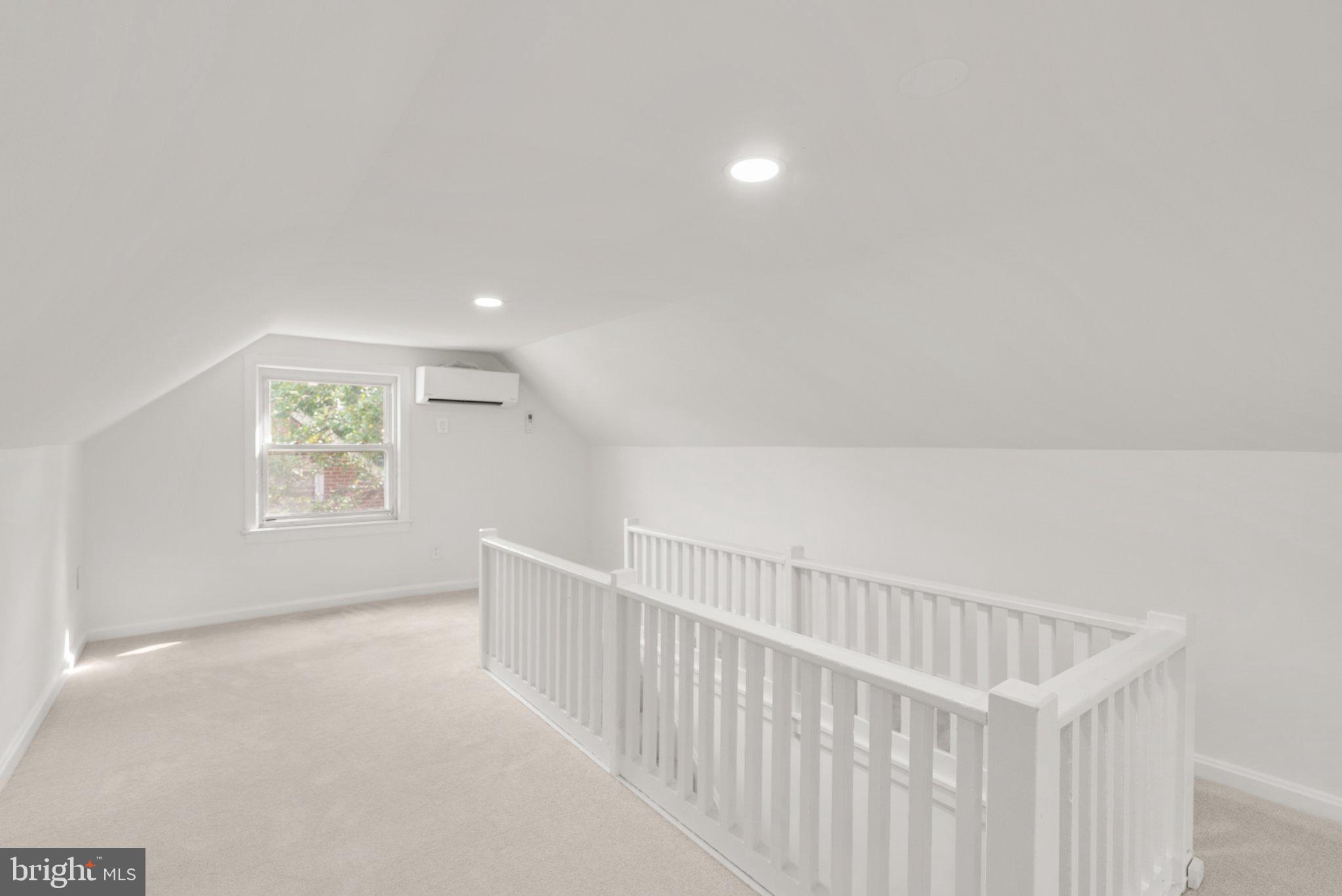 MCKENNEY HILLS - Residential Lease