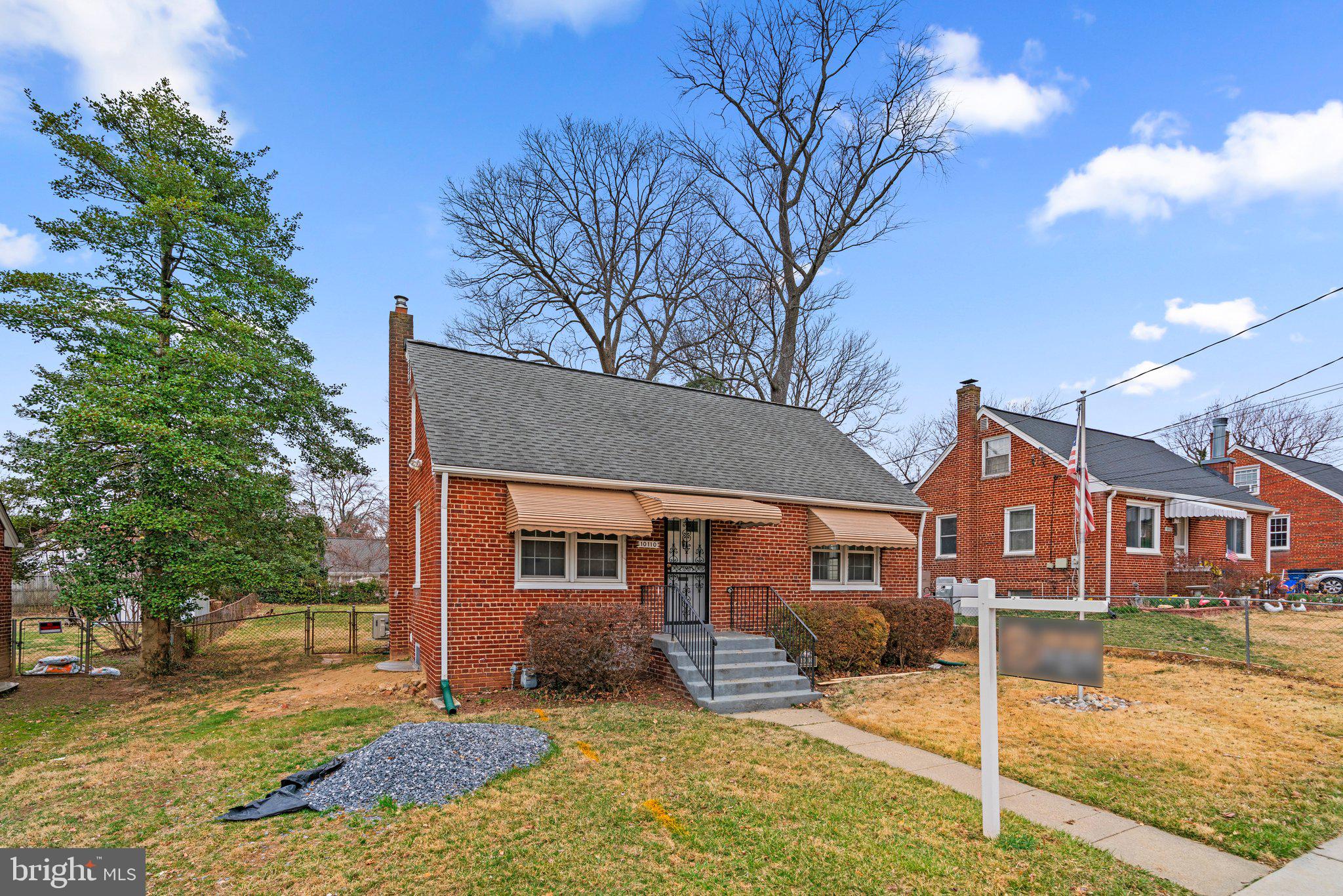 MCKENNEY HILLS - Residential Lease