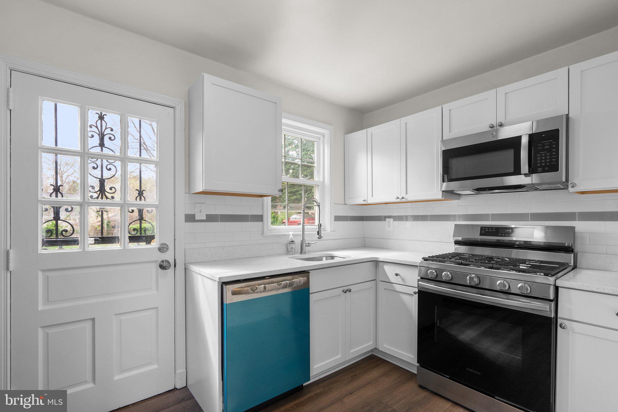 MCKENNEY HILLS - Residential Lease