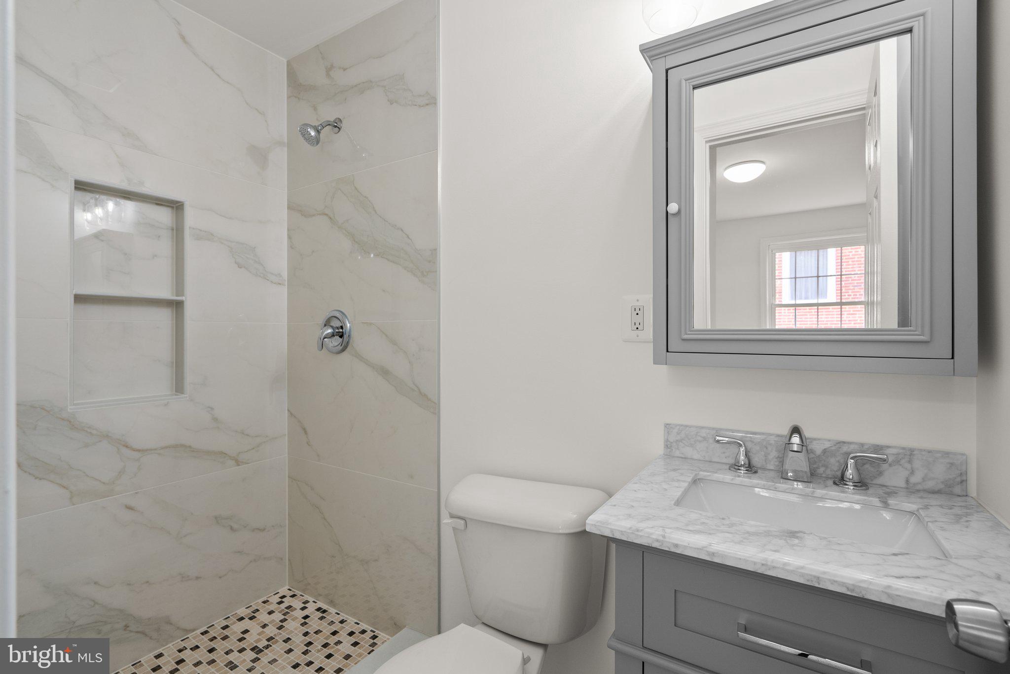 MCKENNEY HILLS - Residential Lease