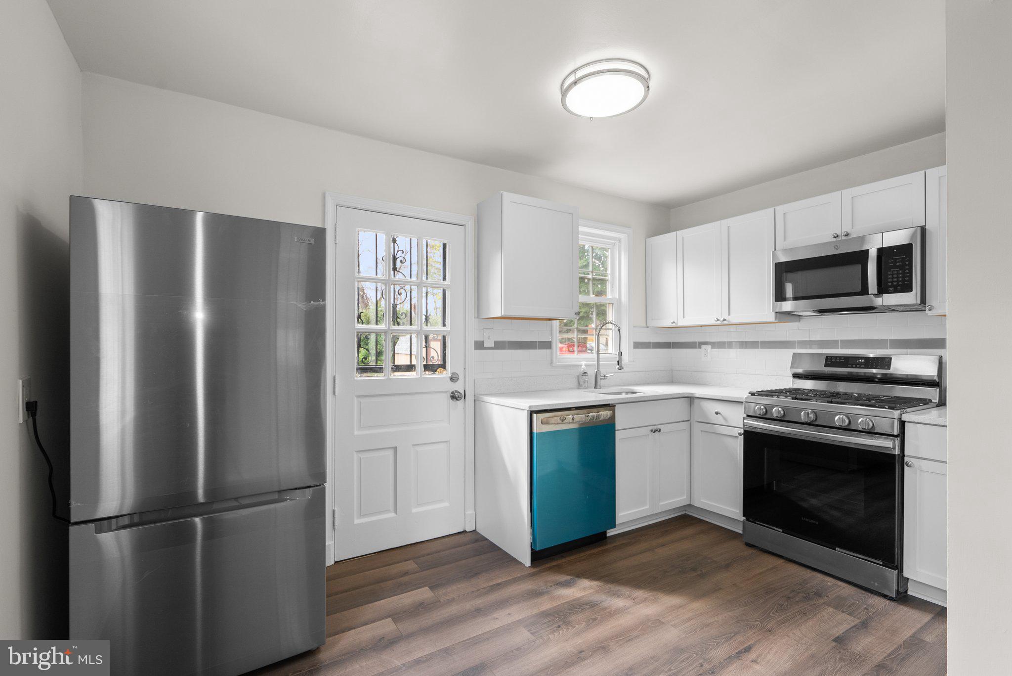 MCKENNEY HILLS - Residential Lease