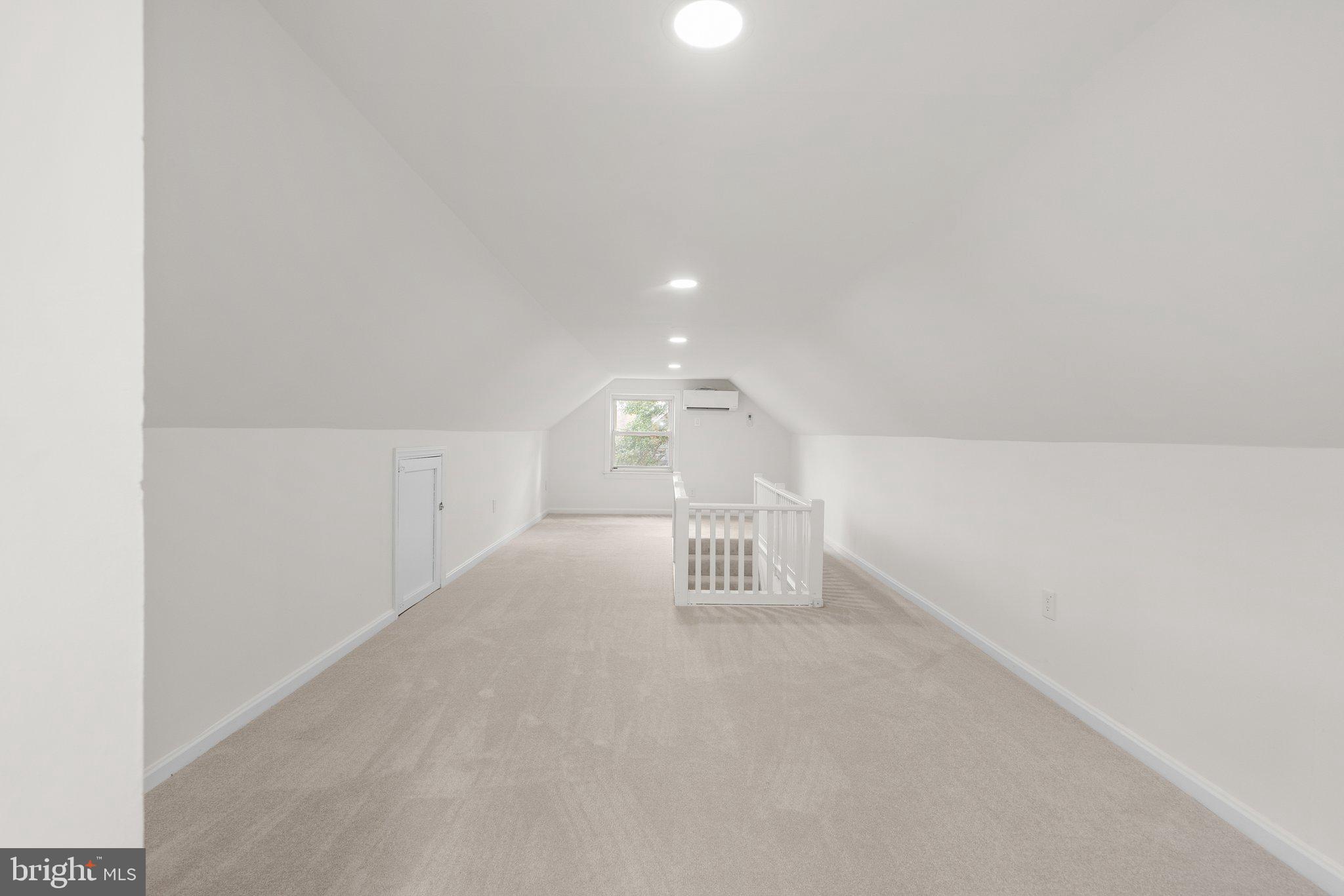 MCKENNEY HILLS - Residential Lease