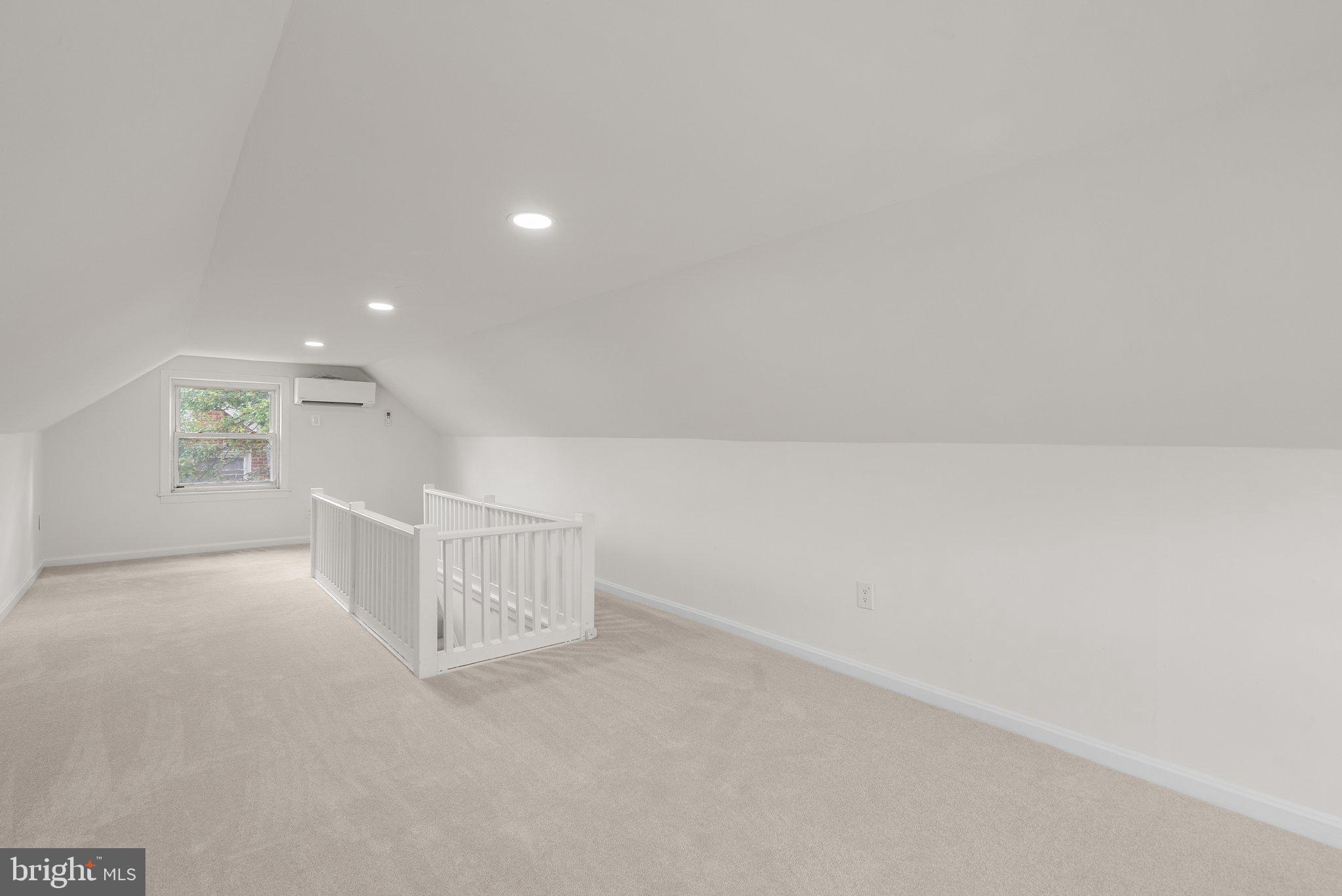 MCKENNEY HILLS - Residential Lease