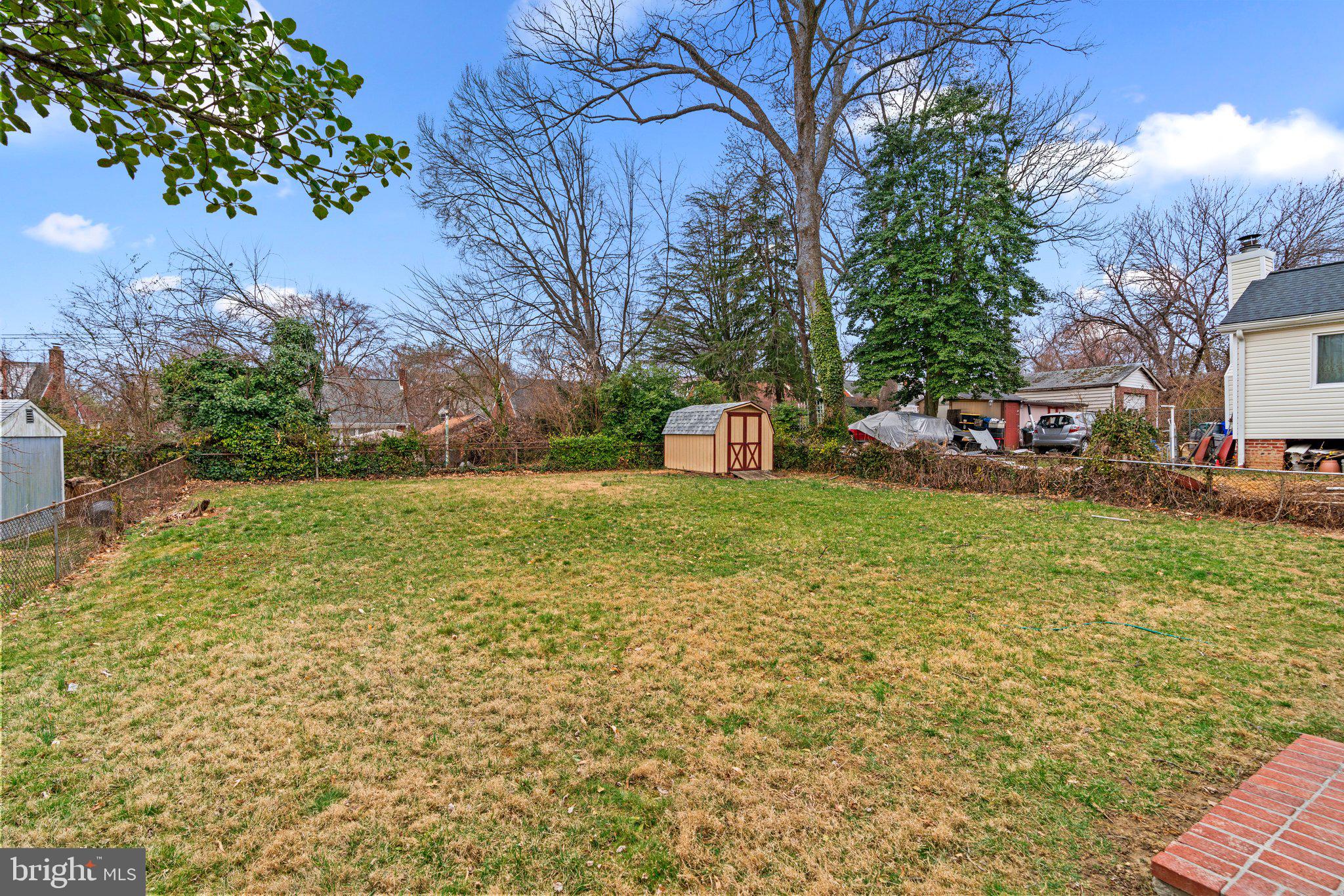 MCKENNEY HILLS - Residential Lease