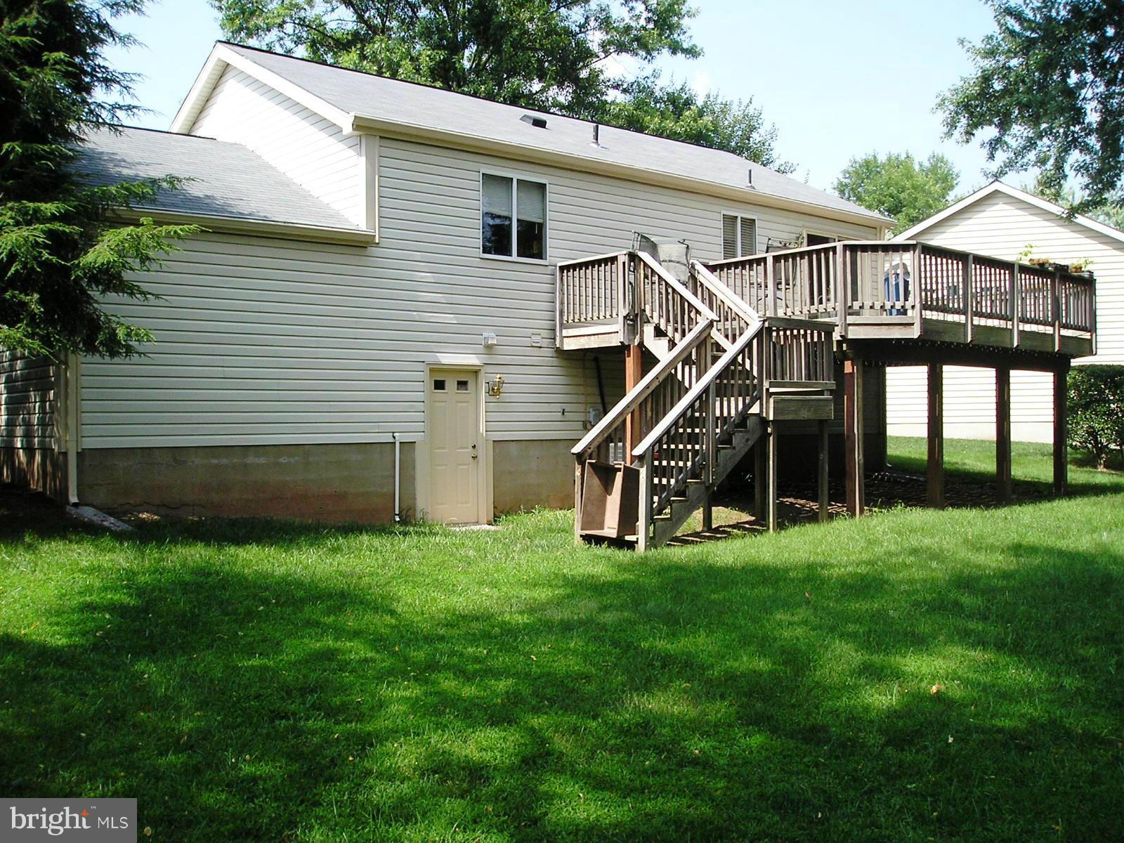 ARMFIELD FARMS - Residential Lease