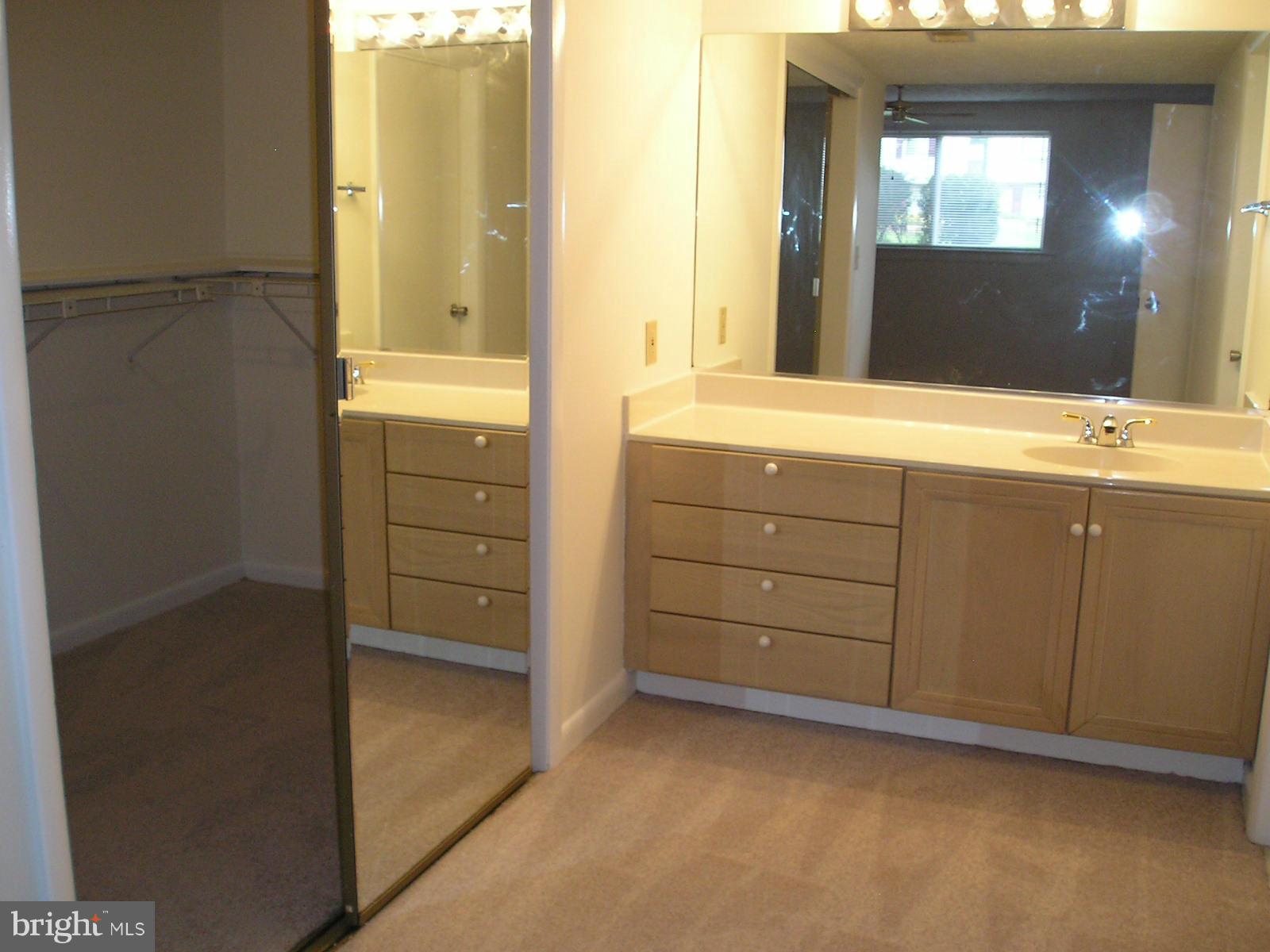 ARMFIELD FARMS - Residential Lease