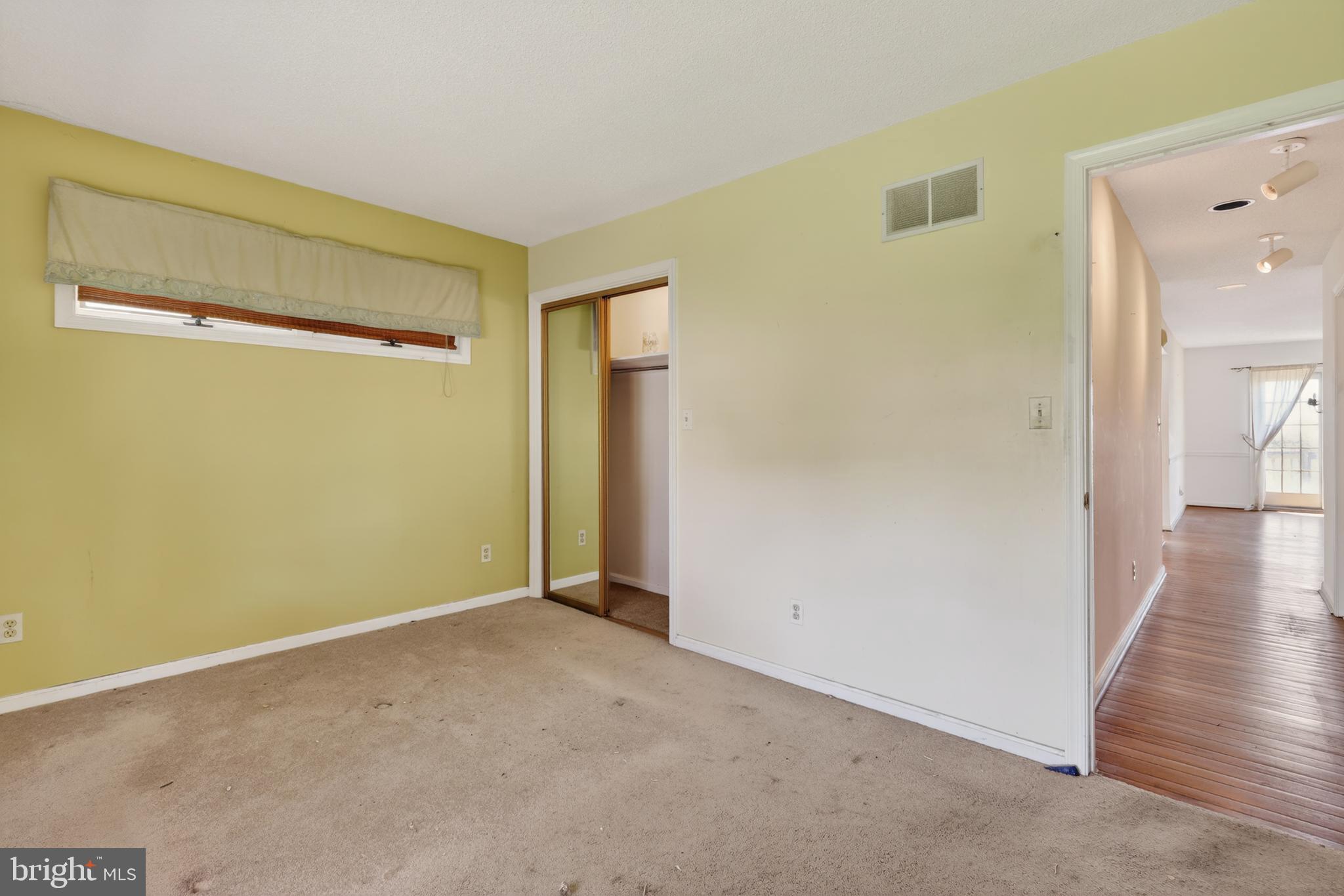 SEABREEZE DEV - Residential