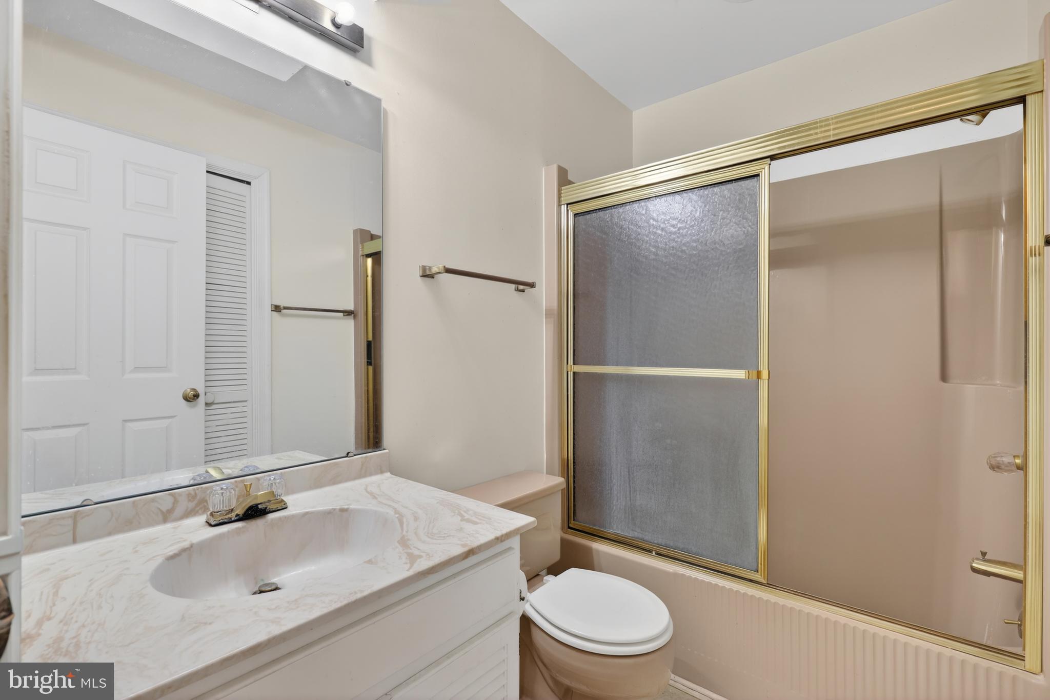 SEABREEZE DEV - Residential