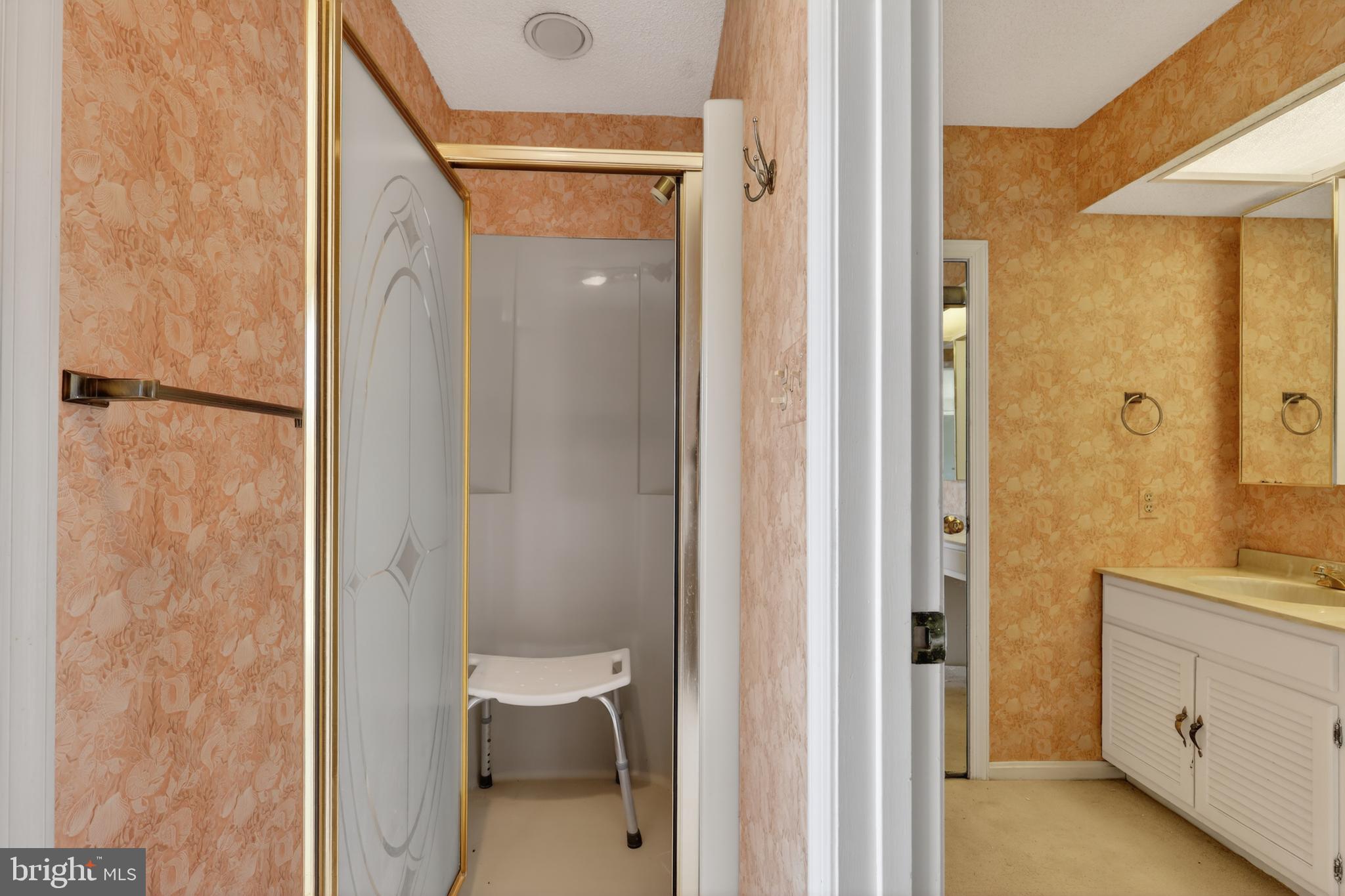 SEABREEZE DEV - Residential