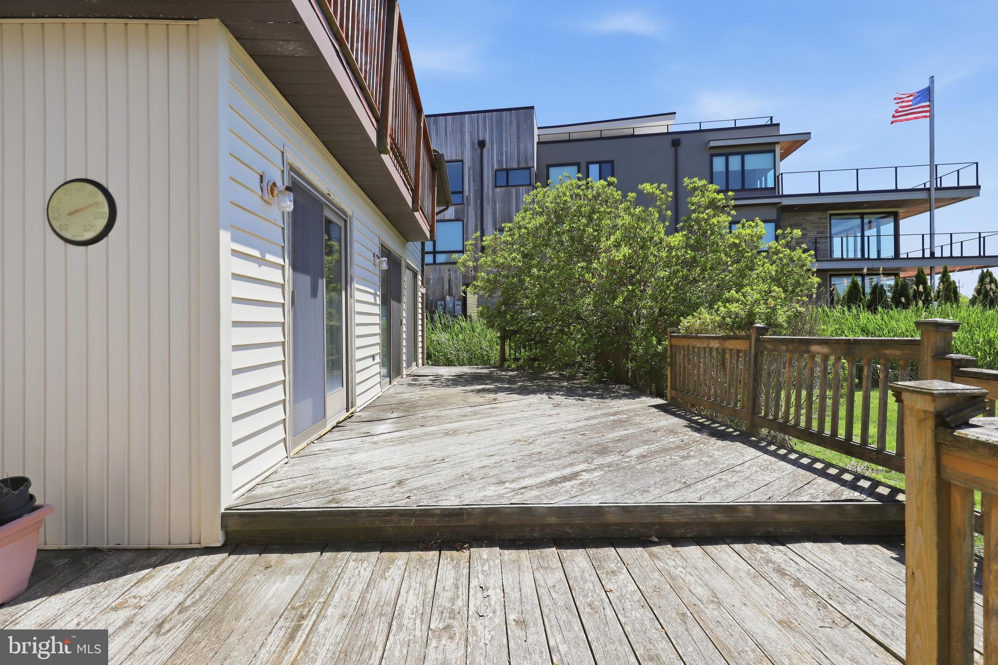 SEABREEZE DEV - Residential
