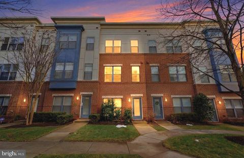 12183 WAVELAND STREET FAIRFAX VA 22033