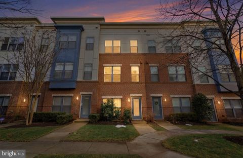 12183 WAVELAND STREET FAIRFAX VA 22033