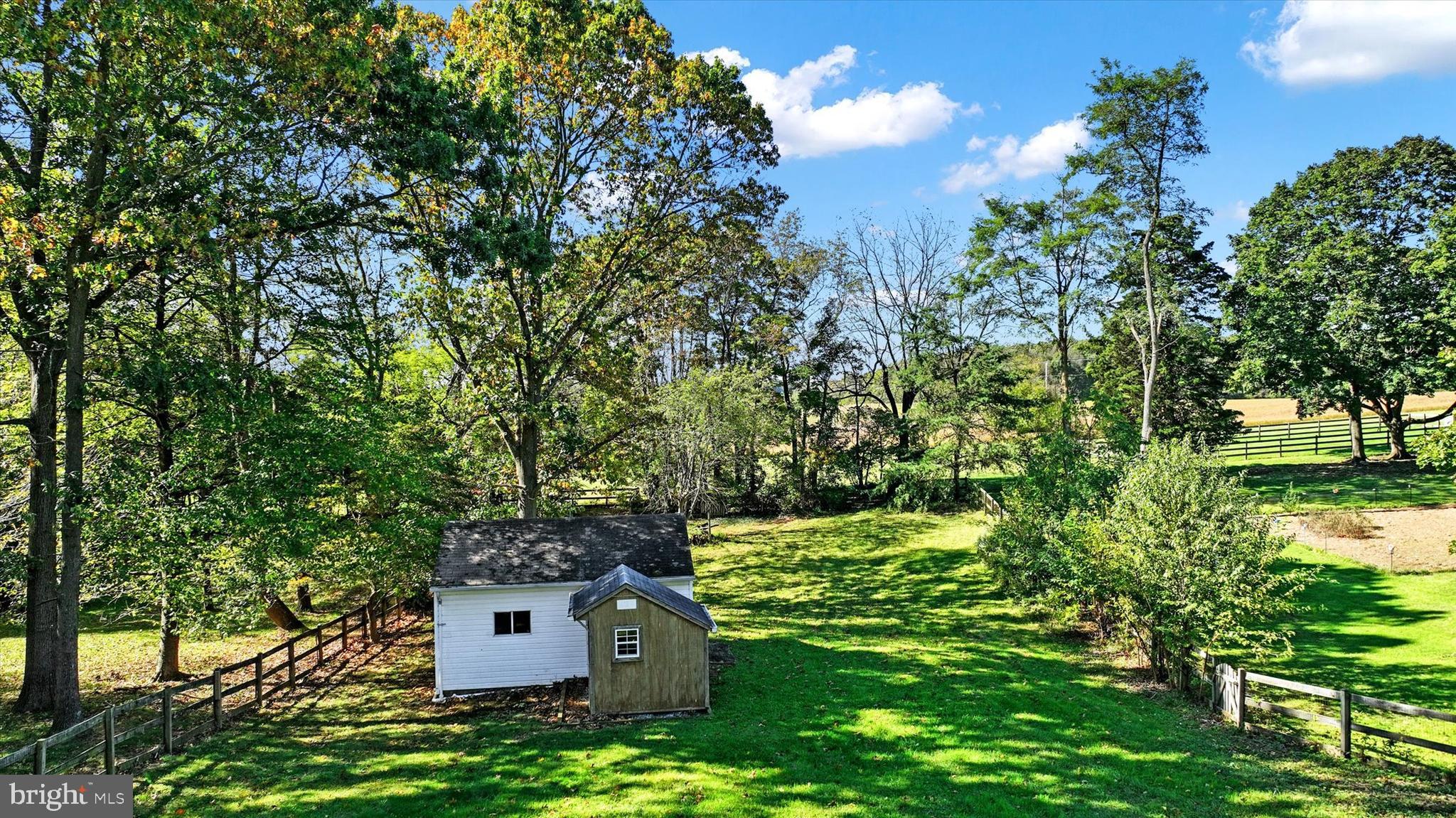 WINFIELD - Residential