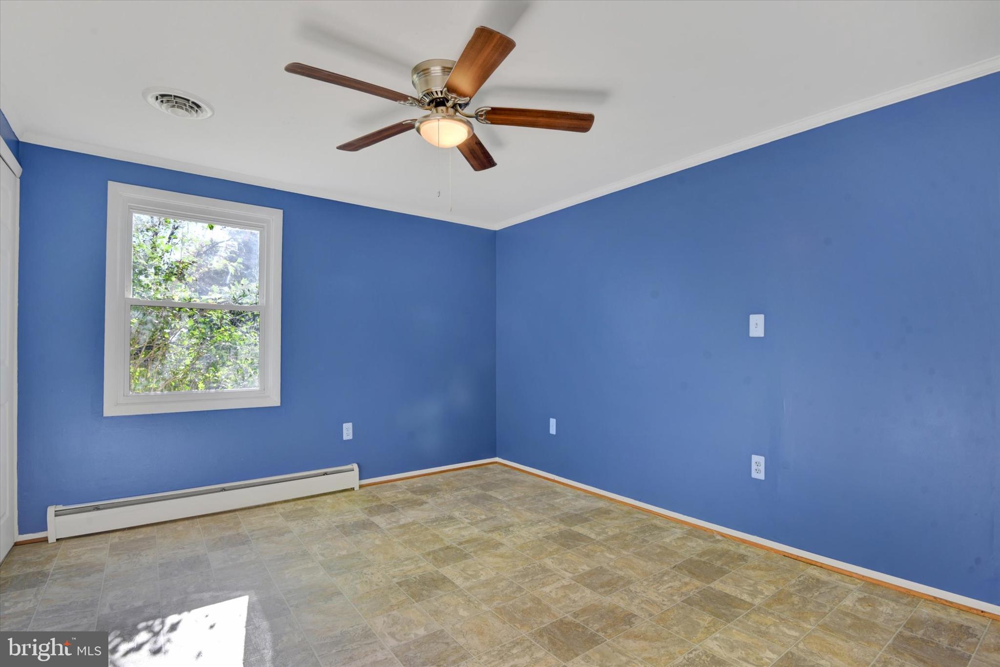 WINFIELD - Residential