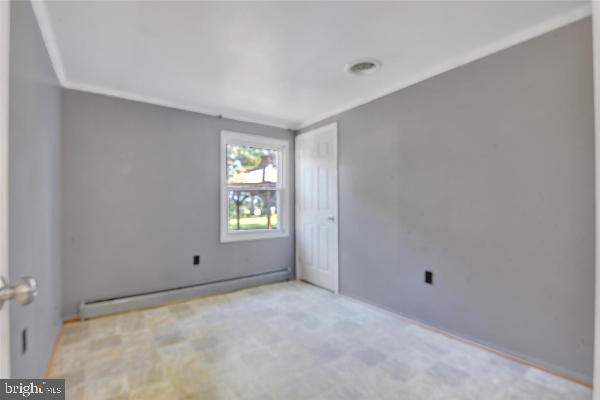 WINFIELD - Residential