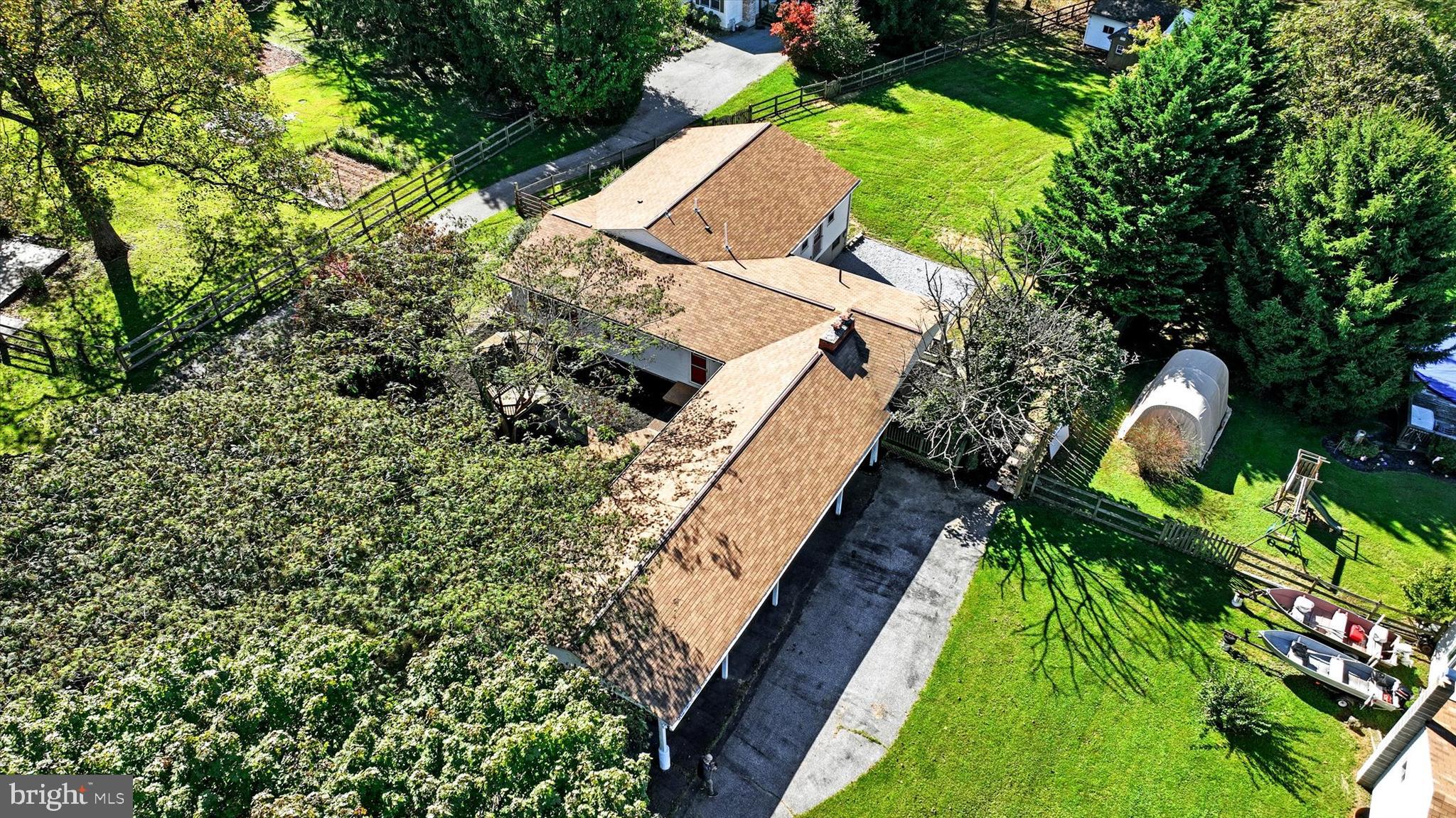 WINFIELD - Residential