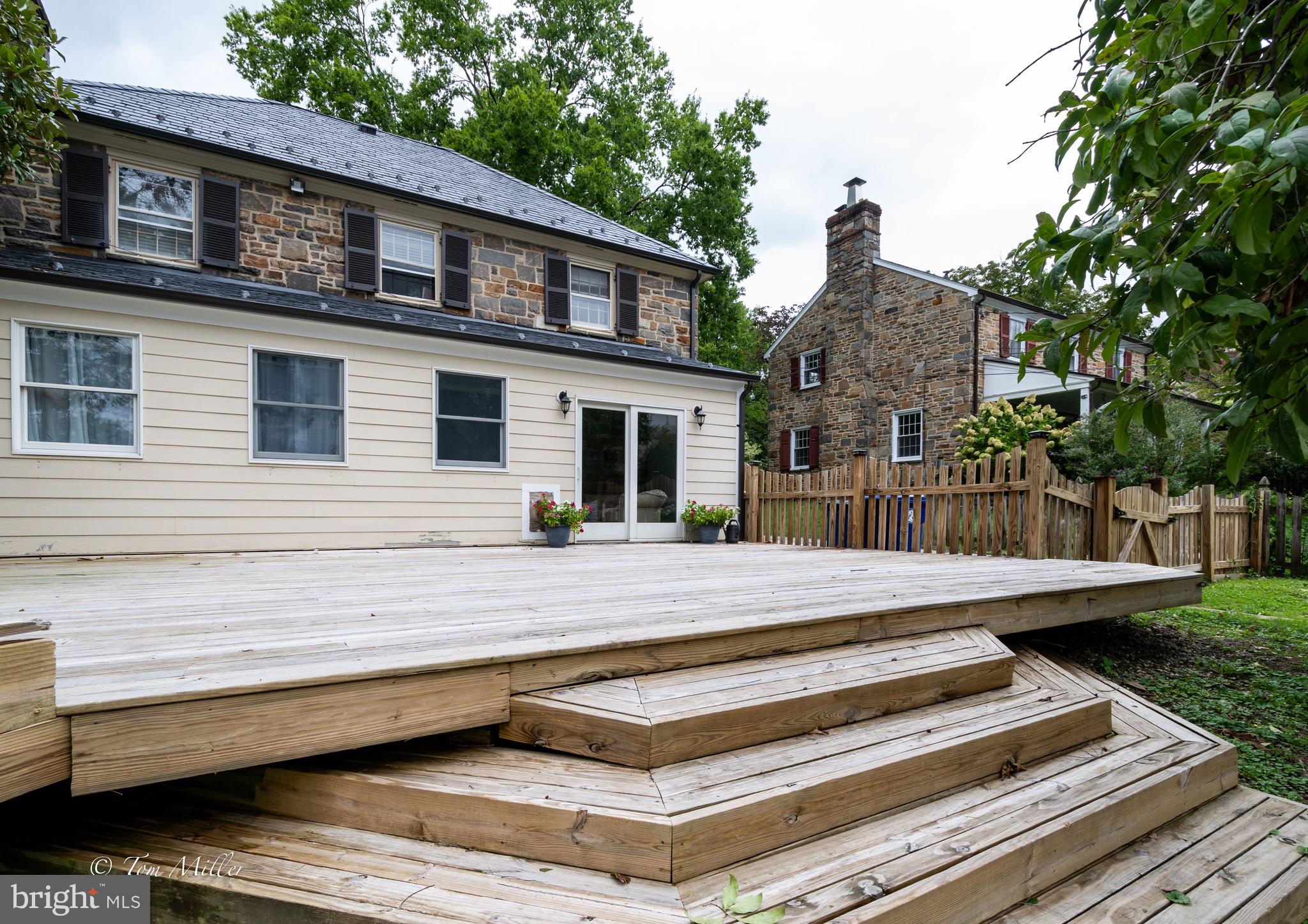 GUILFORD - Residential