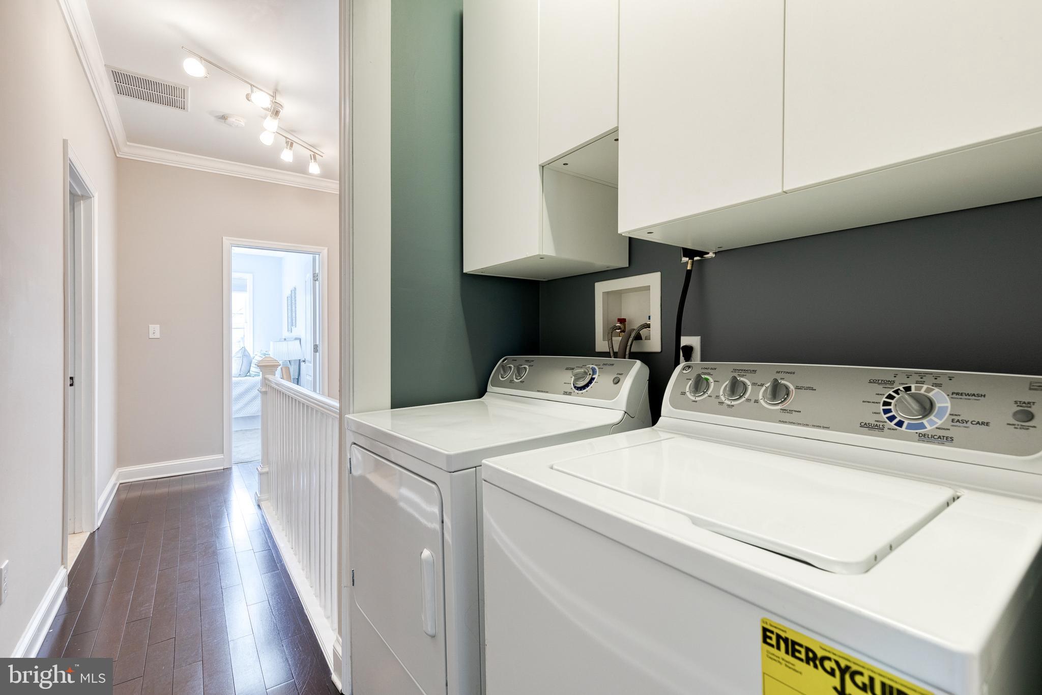 HIGHLANDTOWN - Residential