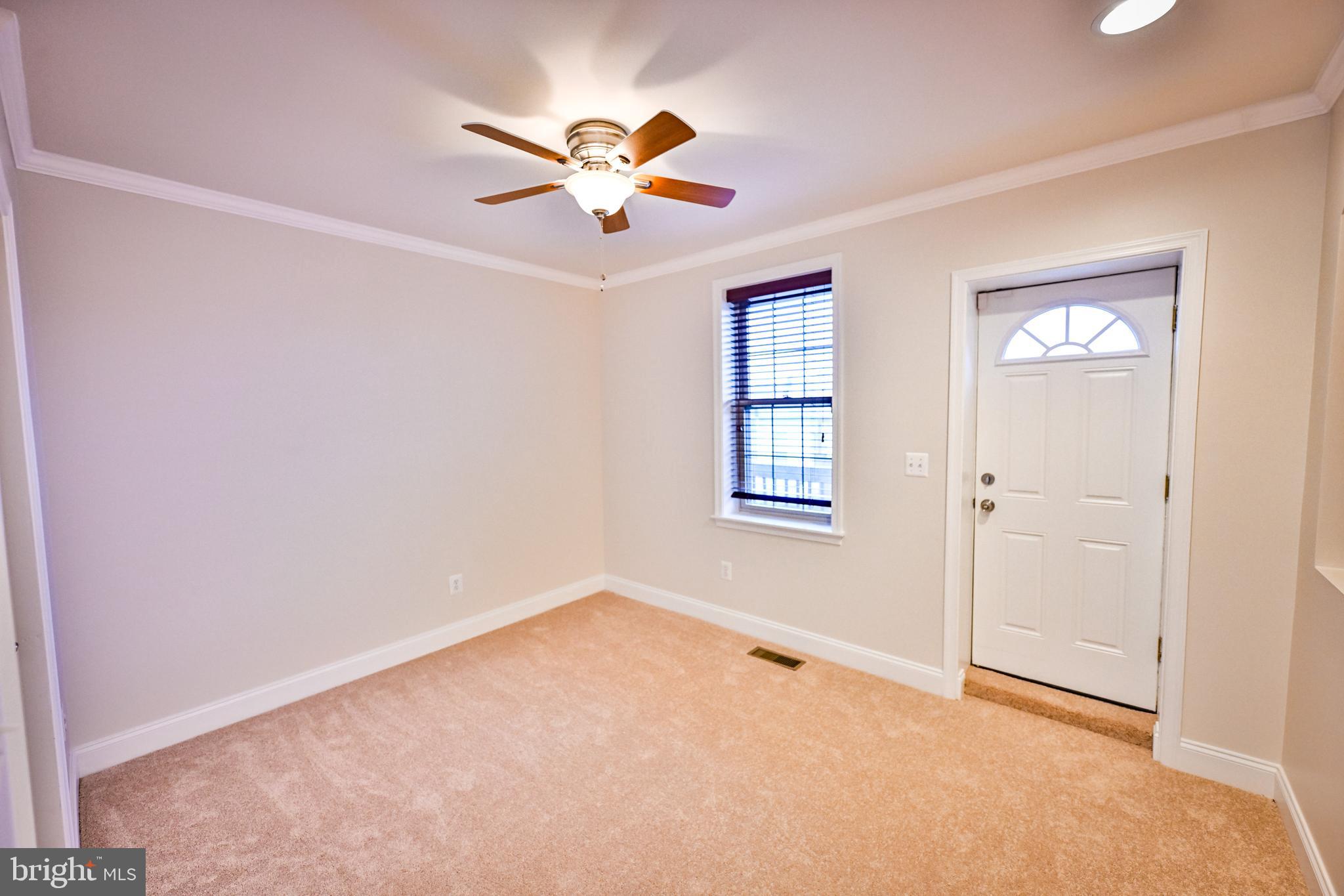 HIGHLANDTOWN - Residential