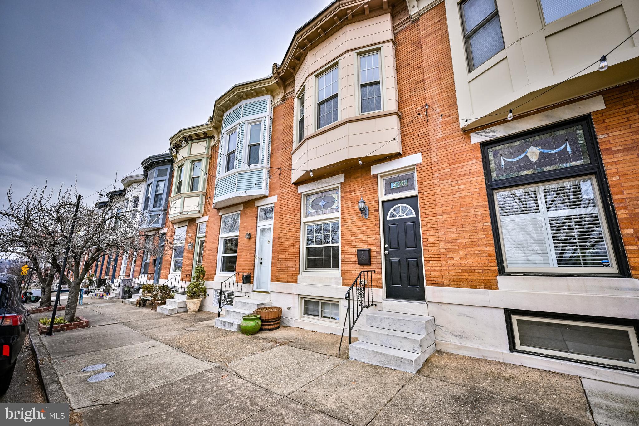 HIGHLANDTOWN - Residential