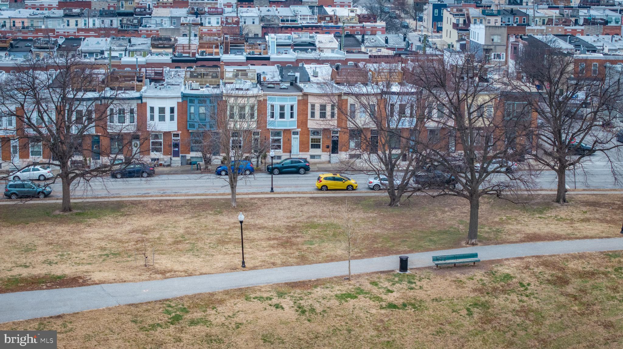 HIGHLANDTOWN - Residential