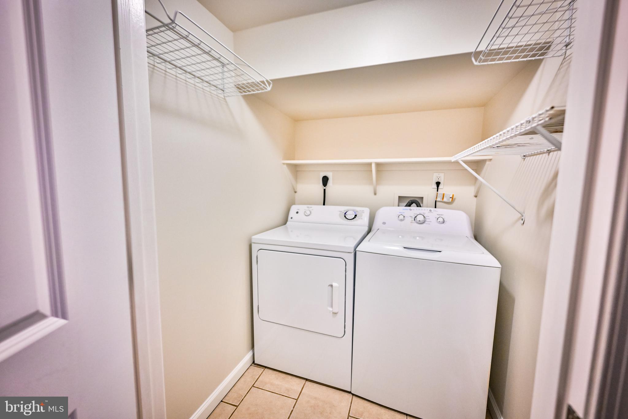 HIGHLANDTOWN - Residential