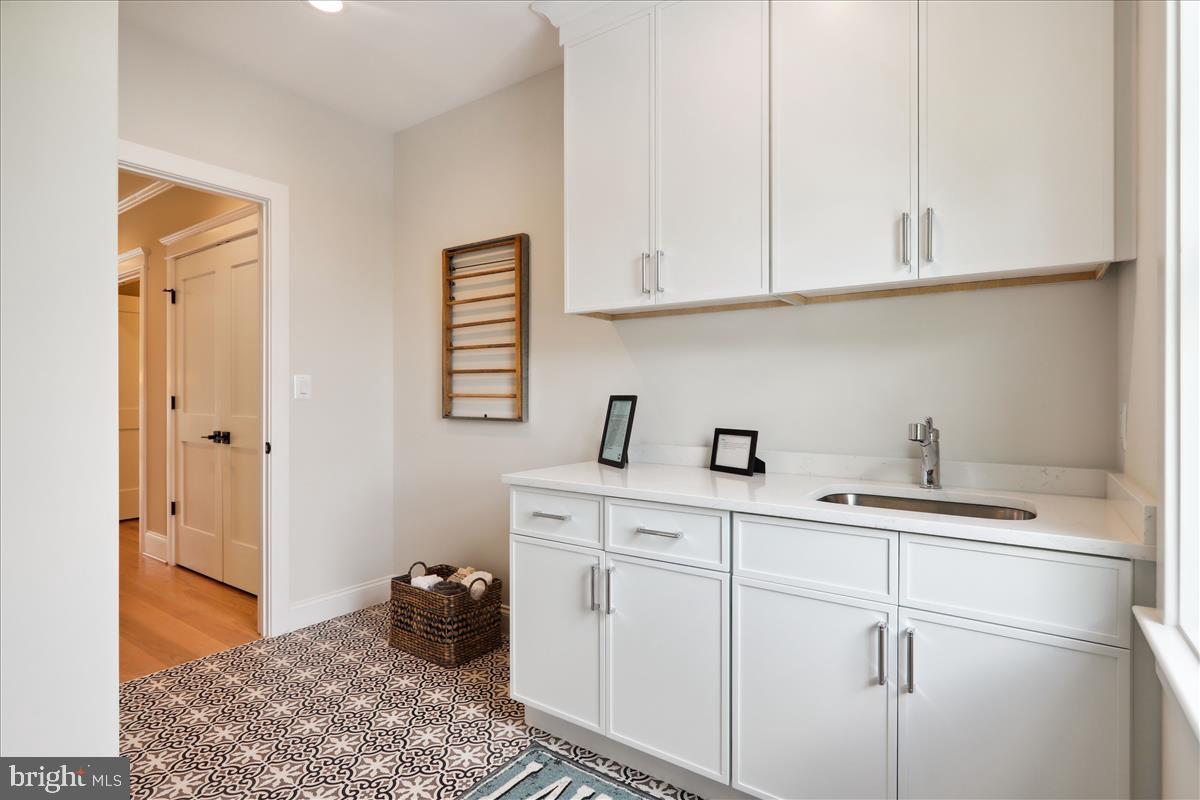 LANDON WOODS - Residential