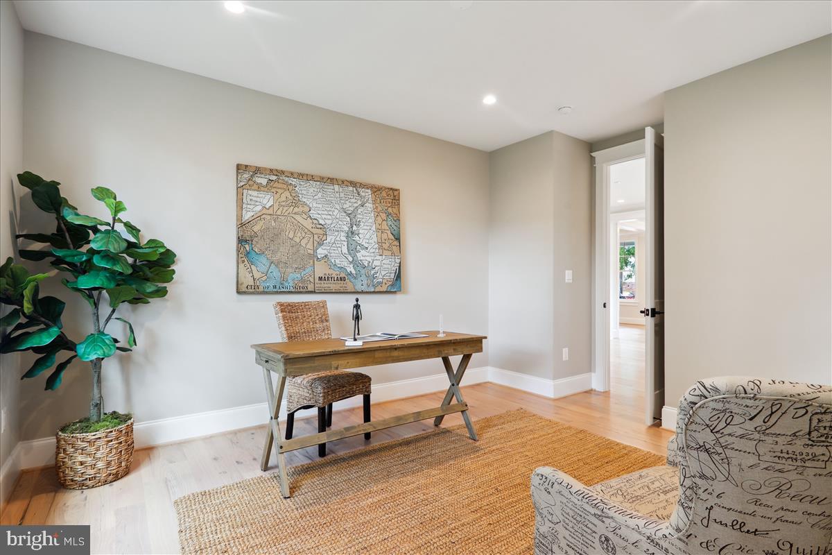 LANDON WOODS - Residential