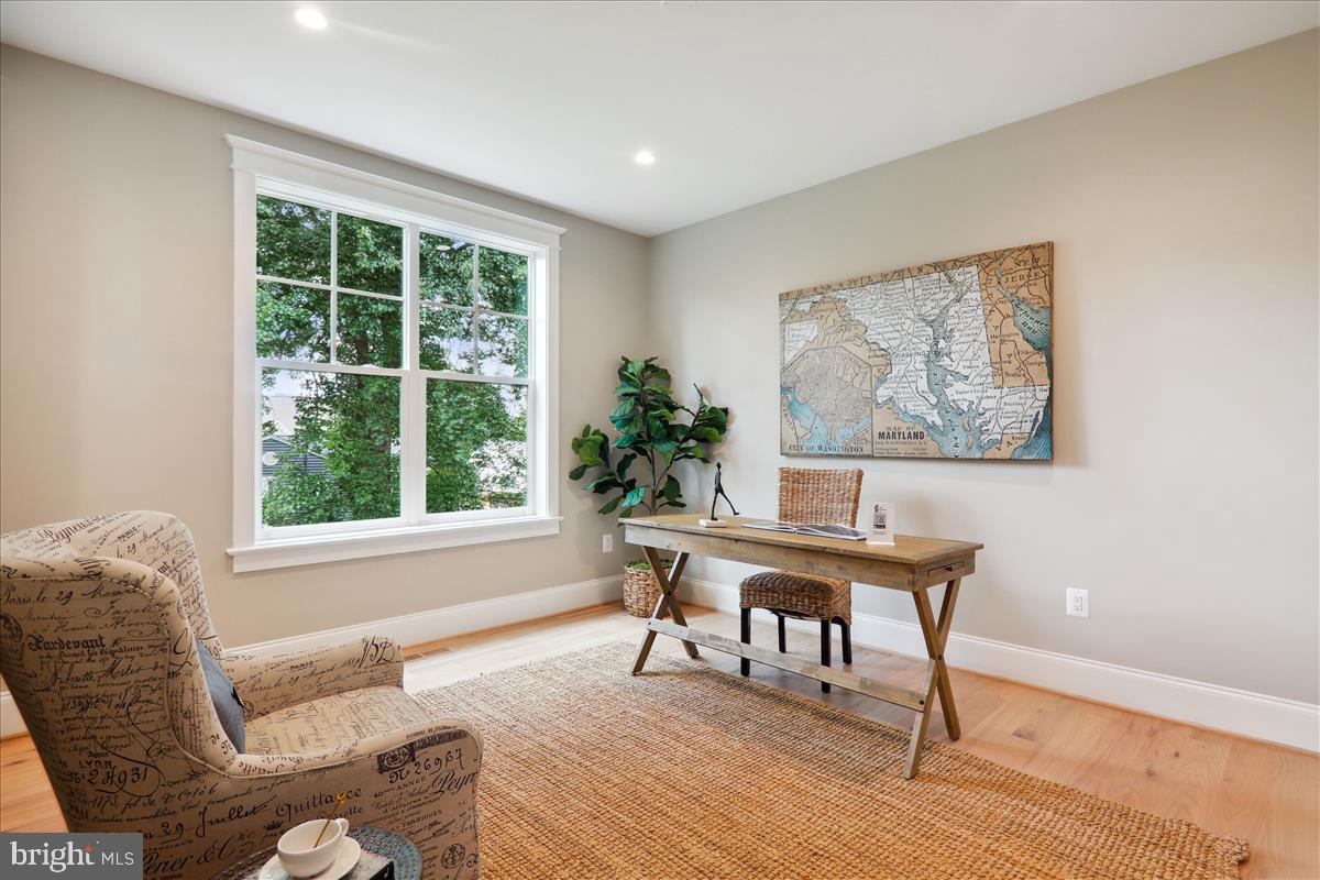 LANDON WOODS - Residential